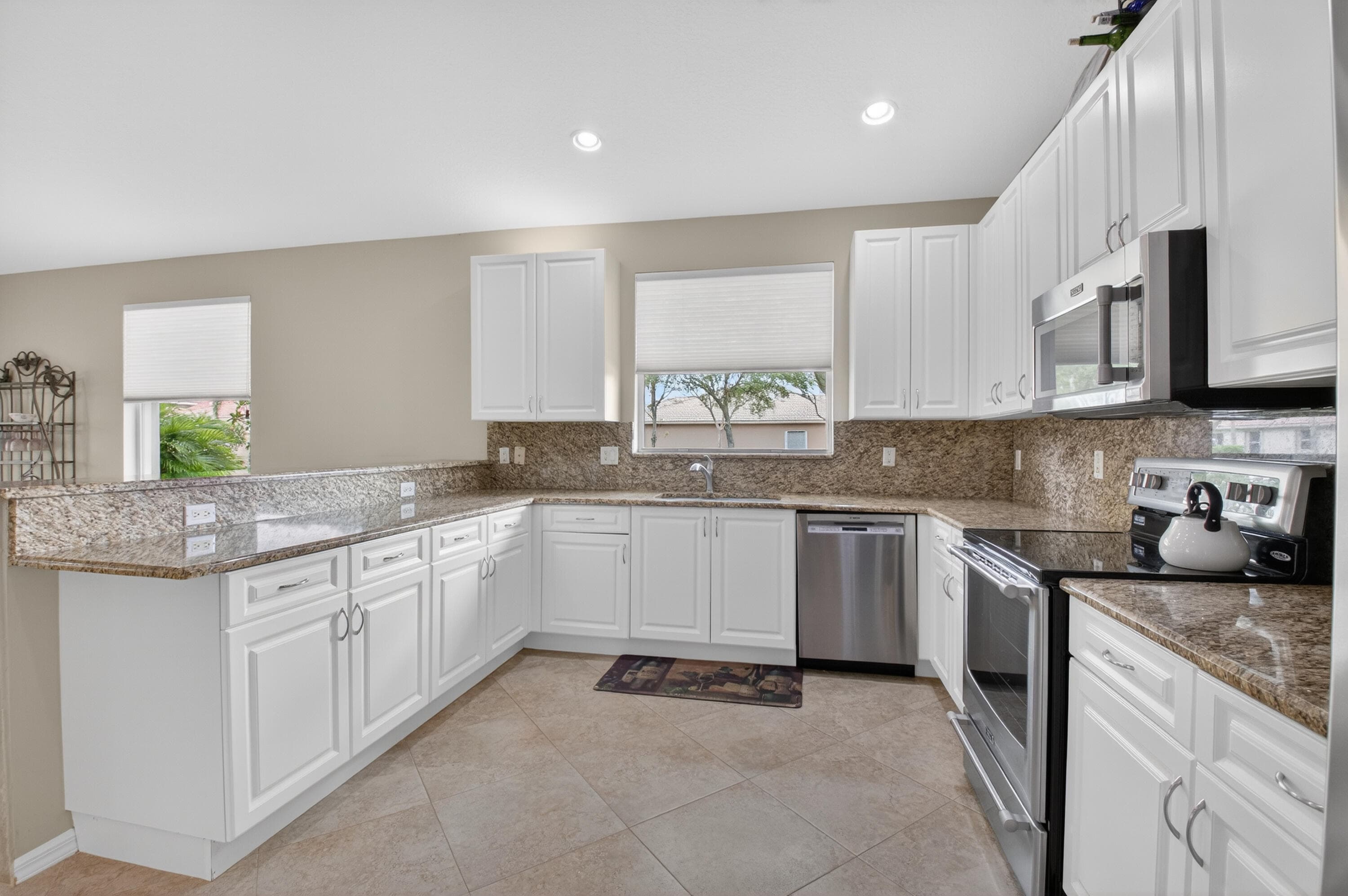 6772 Pisano Drive, Lake Worth, FL 33467 — photo 15 of 68