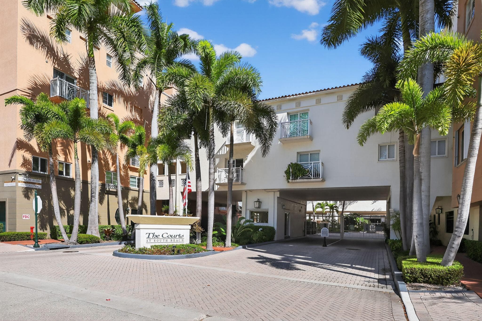 120 Jefferson Avenue, Miami Beach, FL 33139 — photo 1 of 30