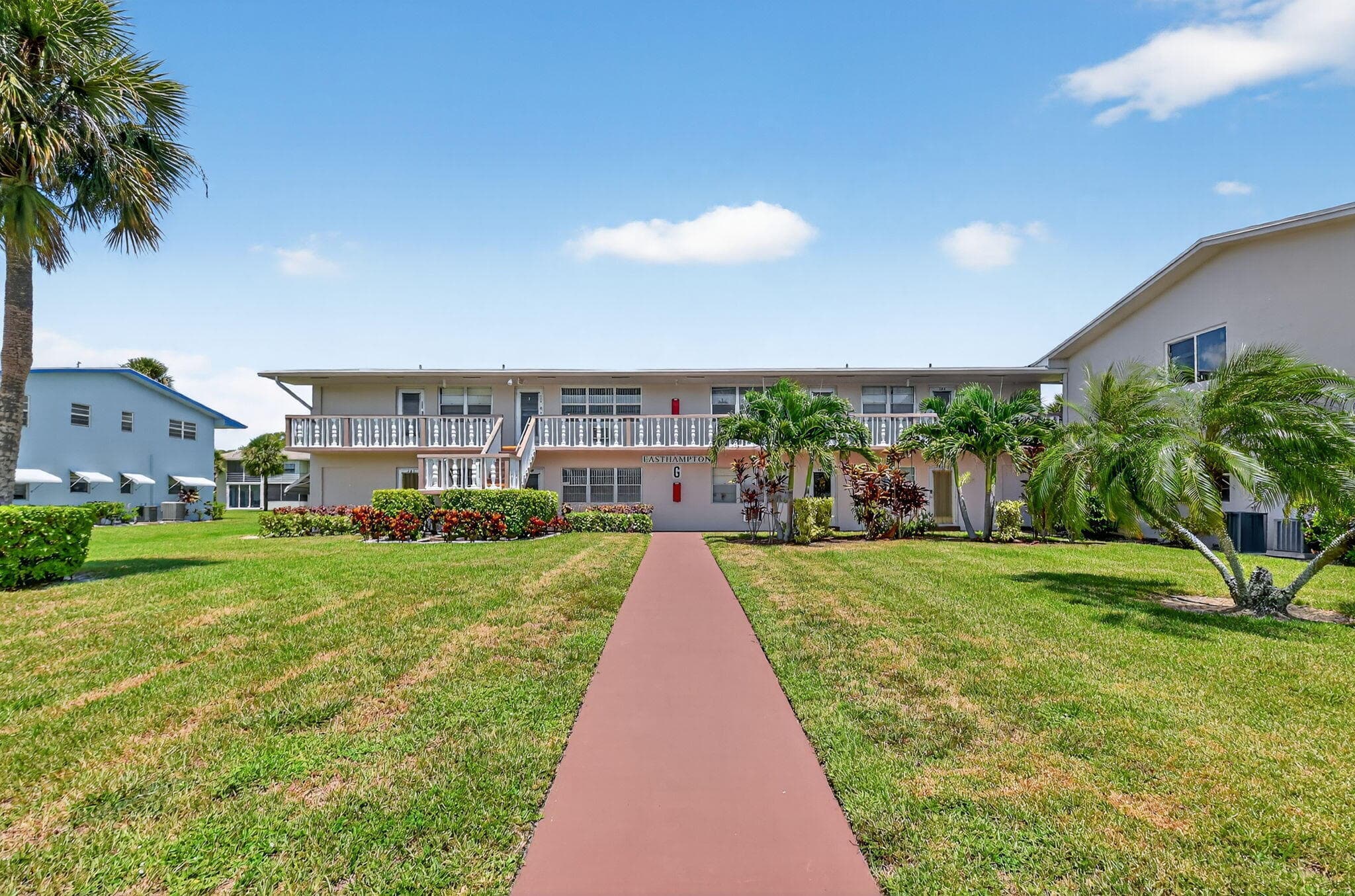 162 Easthampton G, West Palm Beach, FL 33417 — photo 1 of 34