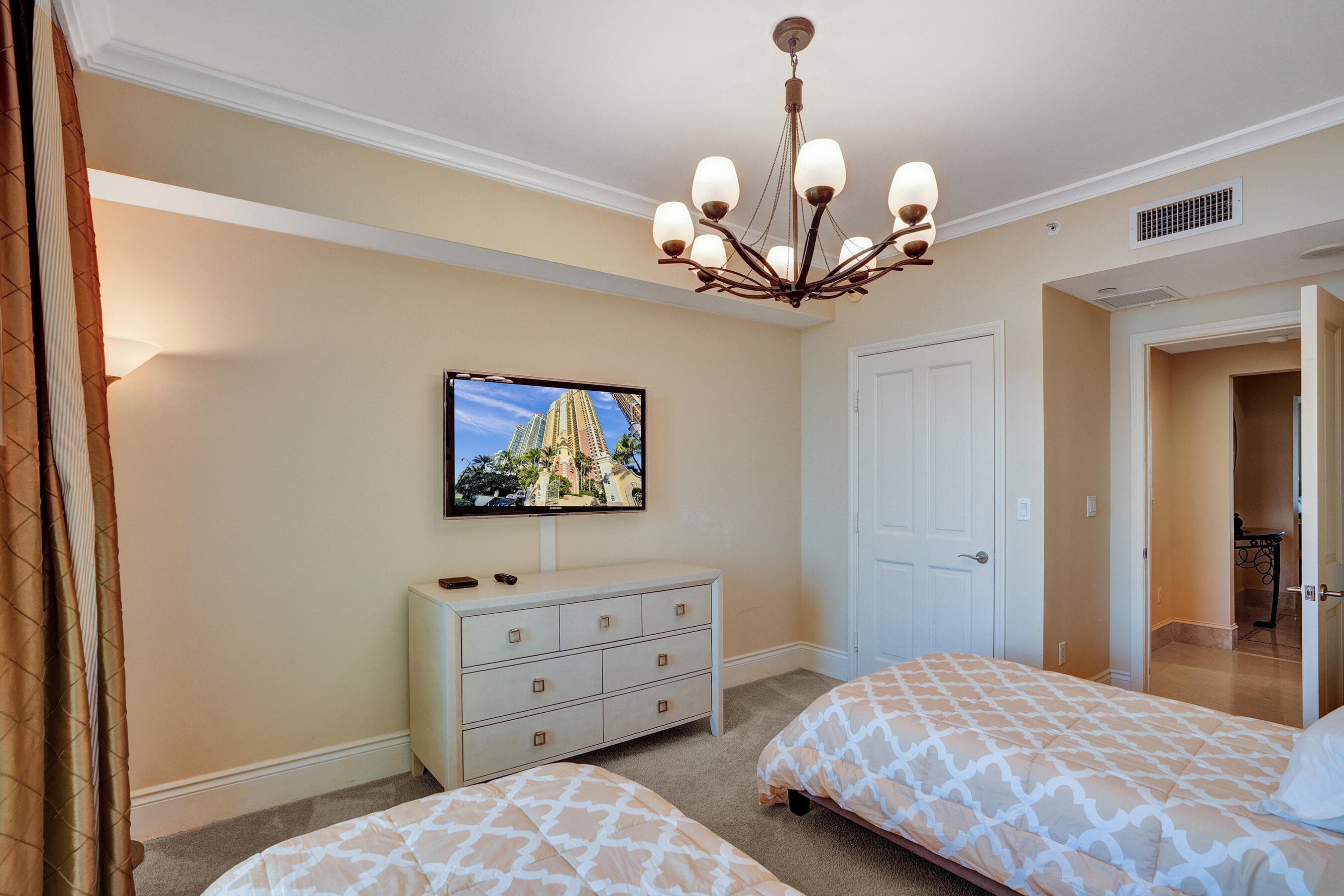 17875 Collins Avenue 3103, Sunny Isles Beach, FL 33160 — photo 46 of 58