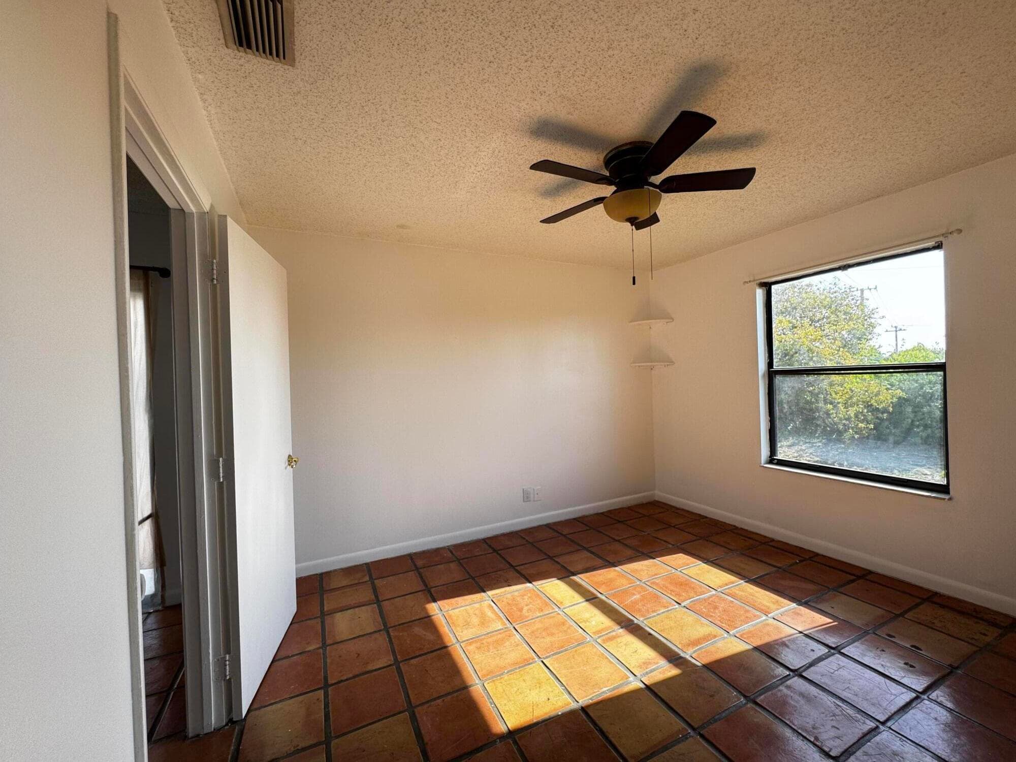 24 Crossings Circle H, Boynton Beach, FL 33435 — photo 5 of 29