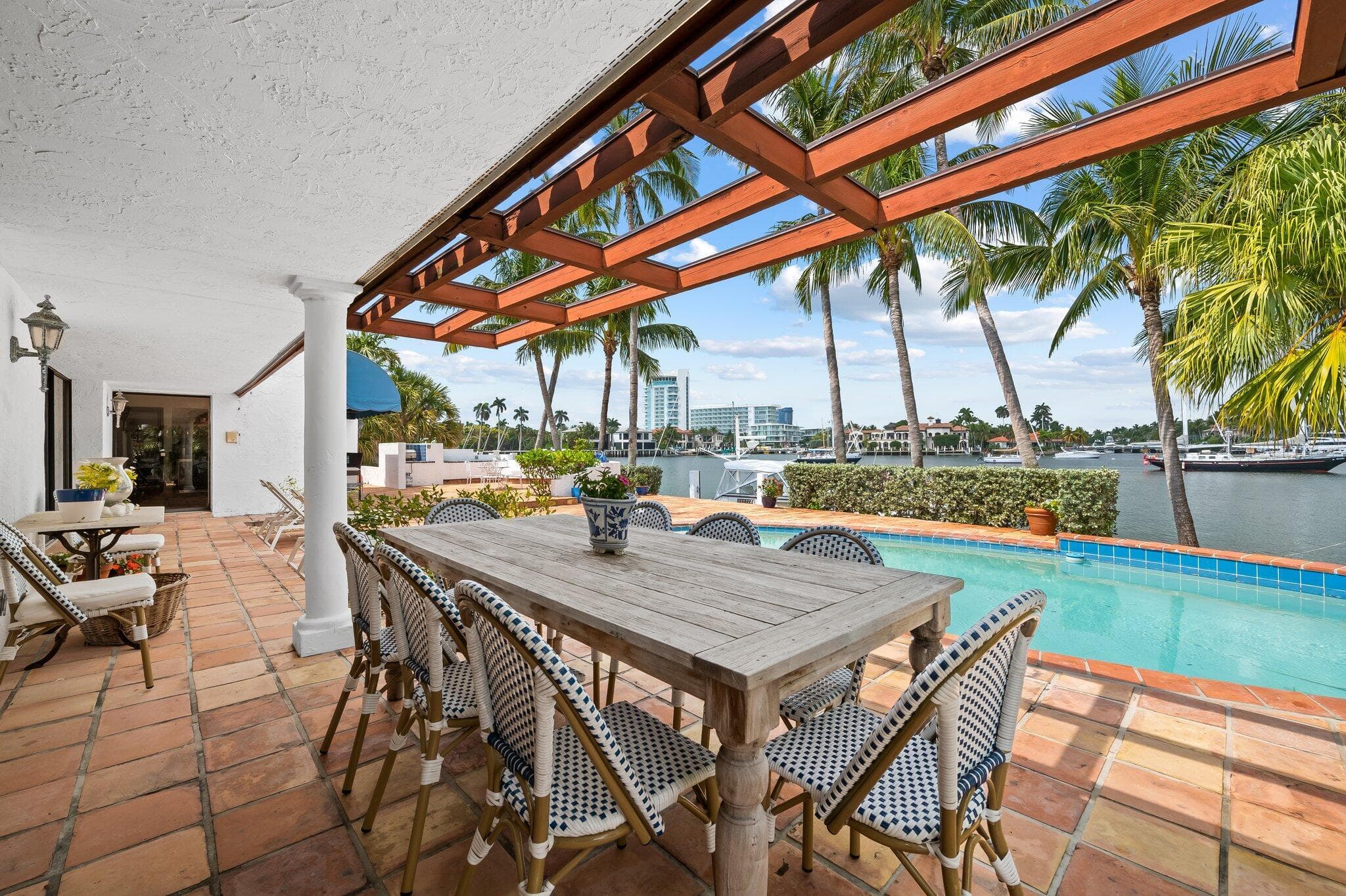 1511 E Lake Drive, Fort Lauderdale, FL 33316 — photo 9 of 29