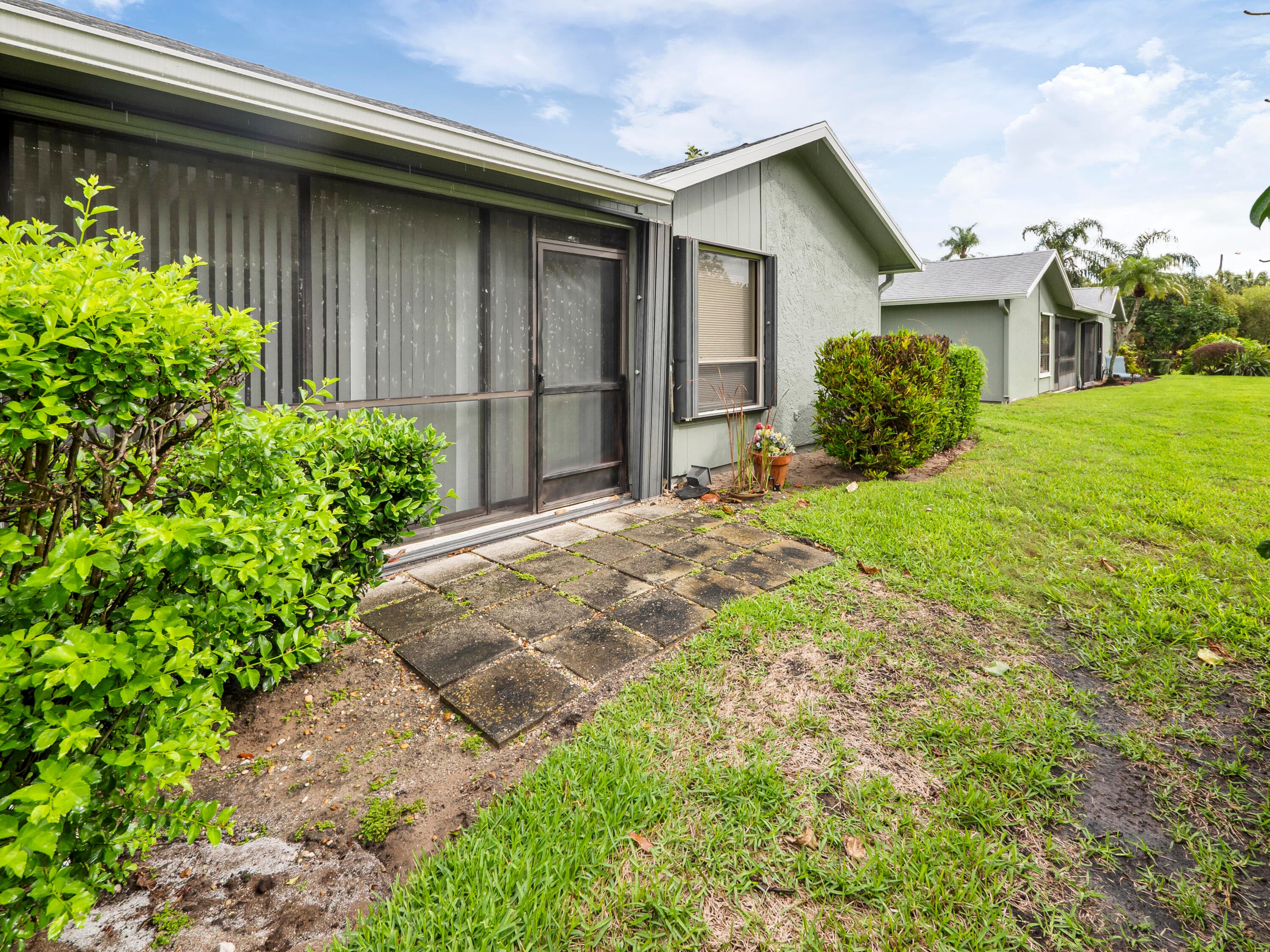6776 SE Yorktown Drive, Hobe Sound, FL 33455 — photo 19 of 20