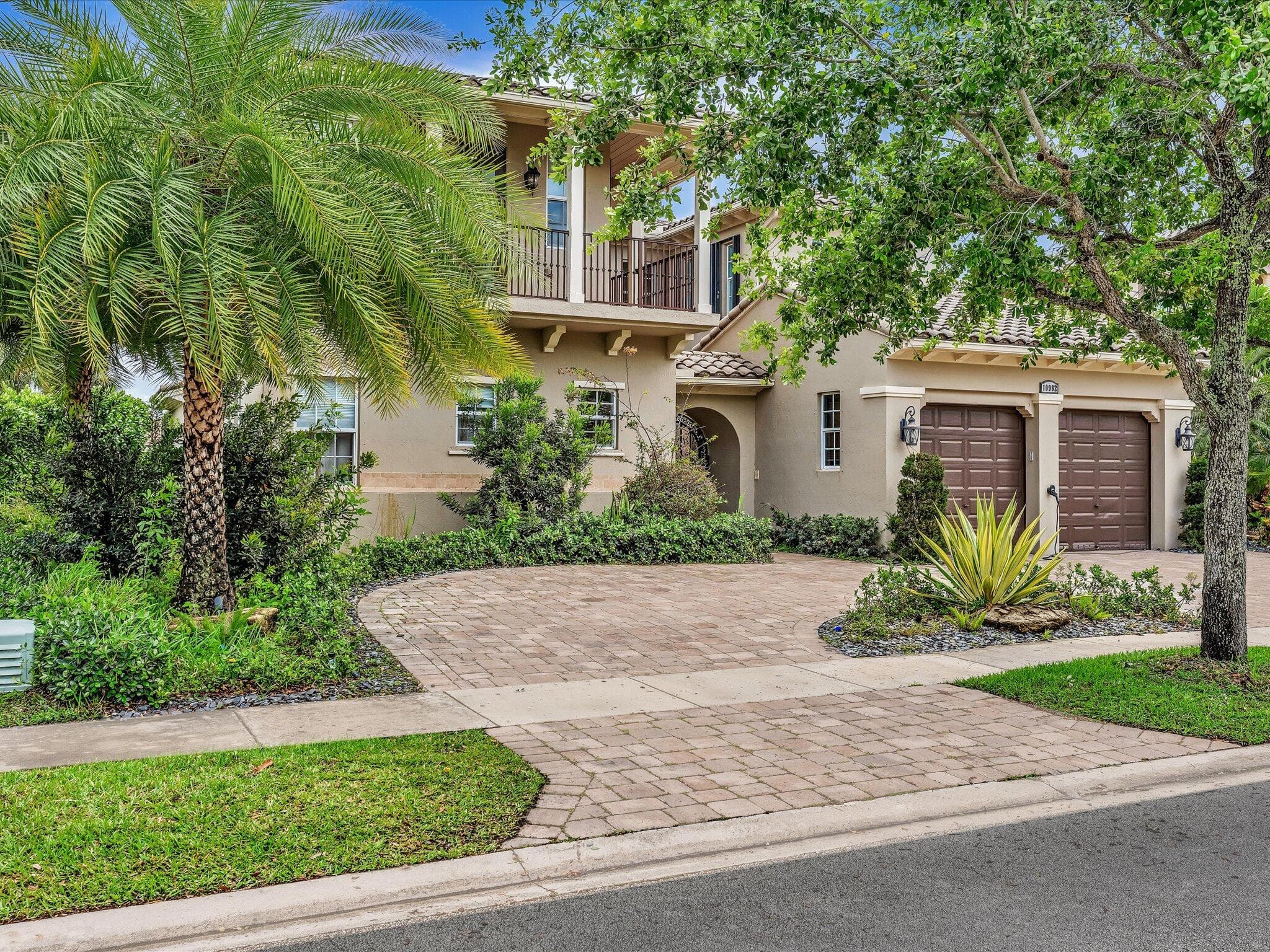 10982 NW 81st Manor, Parkland, FL 33076 — photo 4 of 76
