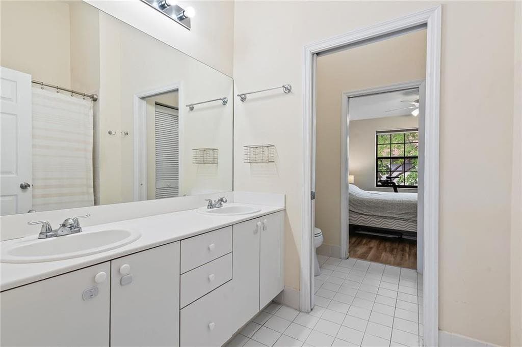 247 City View Drive, Fort Lauderdale, FL 33311 — photo 11 of 20