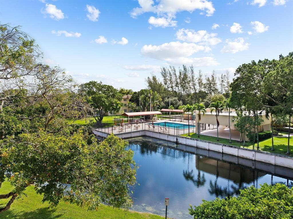 5750 NW 64th Avenue 201, Tamarac, FL 33319 — photo 23 of 24