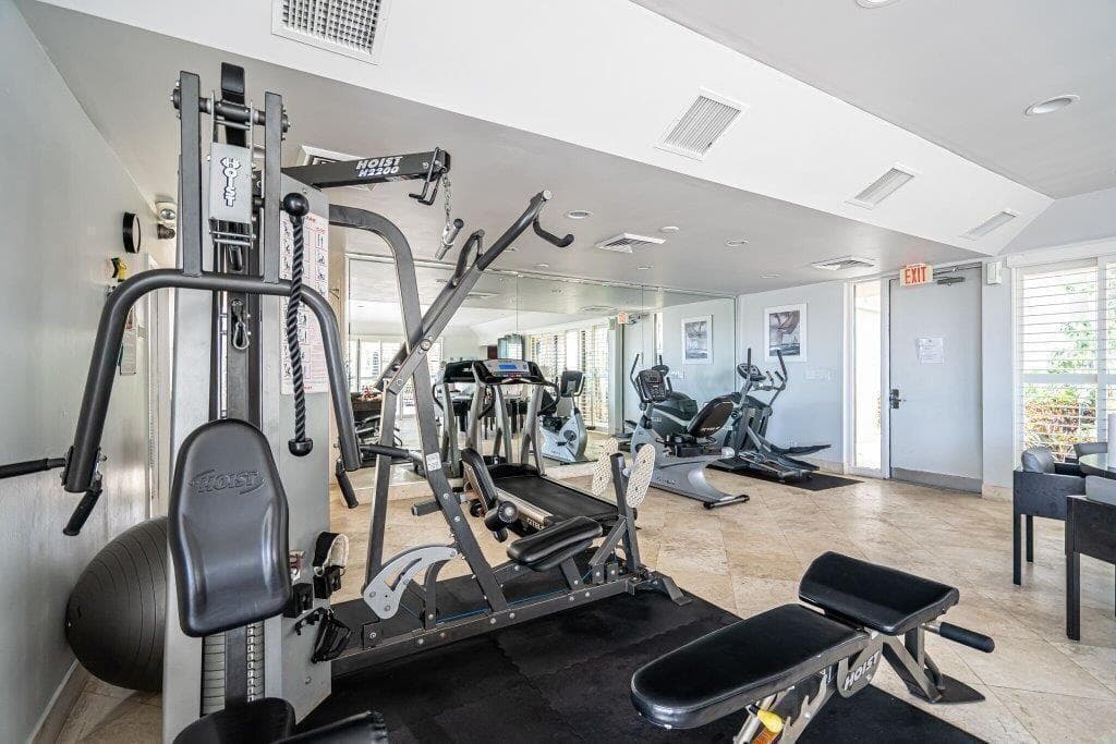 1830 Embassy Drive 605, West Palm Beach, FL 33401 — photo 14 of 18