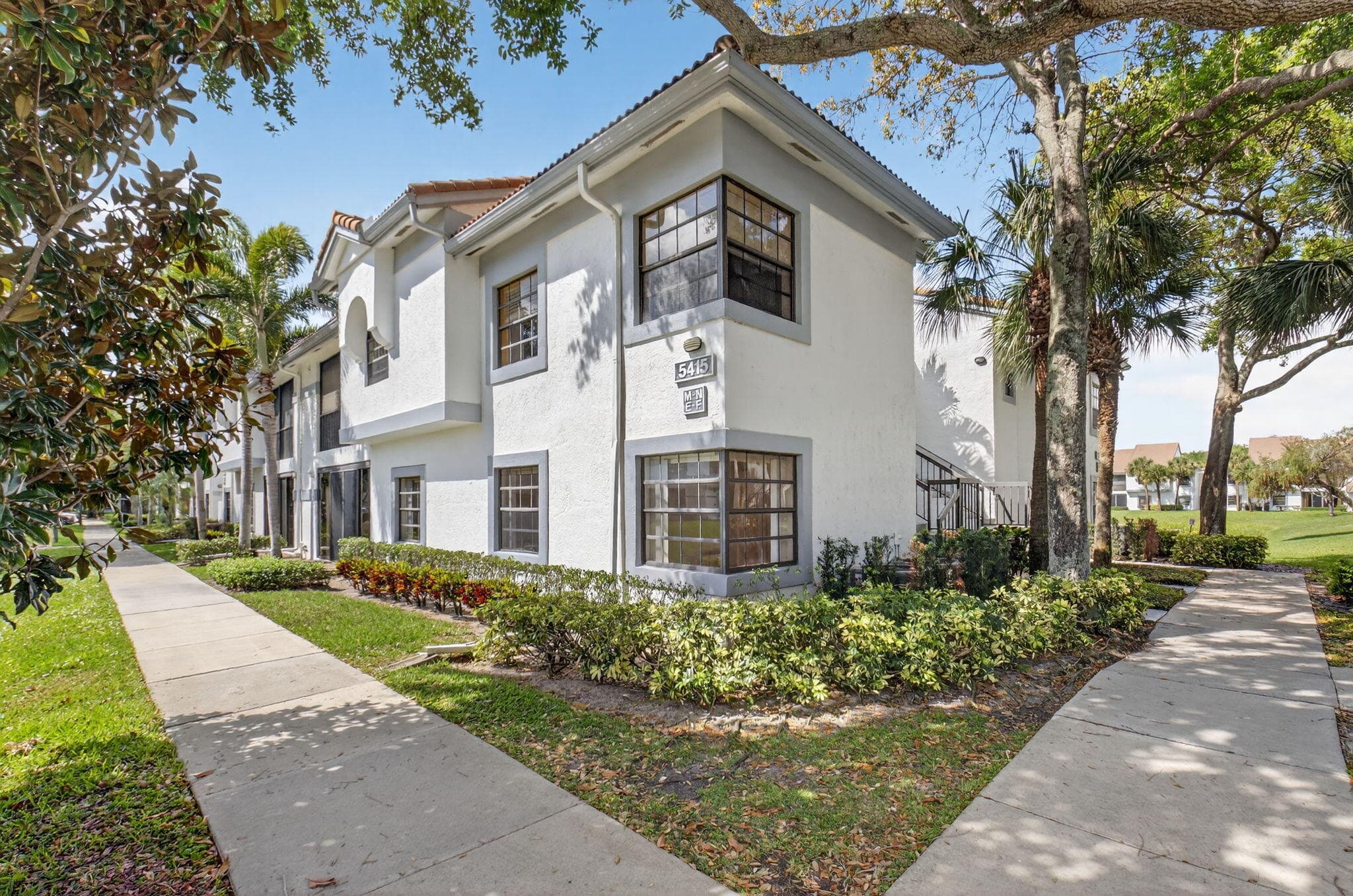 5415 Verona Drive F, Boynton Beach, FL 33437 — photo 1 of 62