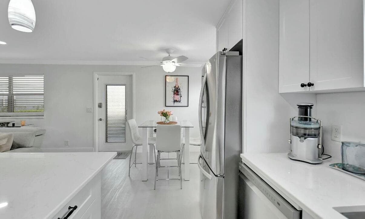 581 Monaco Boulevard 581, Delray Beach, FL 33446 — photo 13 of 39
