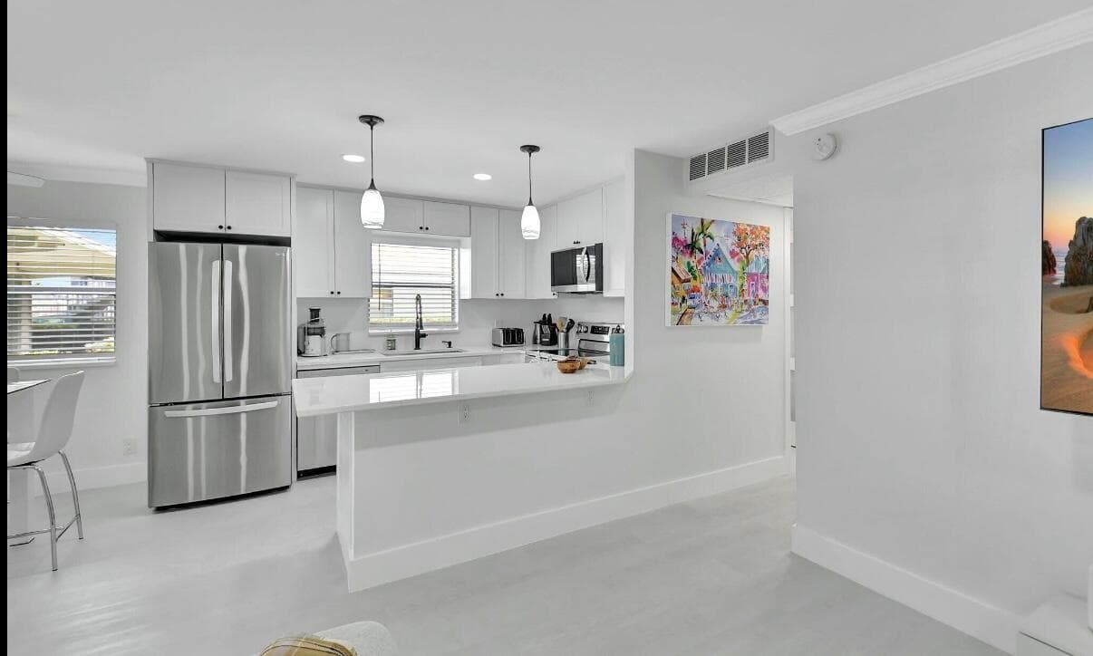 581 Monaco Boulevard 581, Delray Beach, FL 33446 — photo 15 of 39