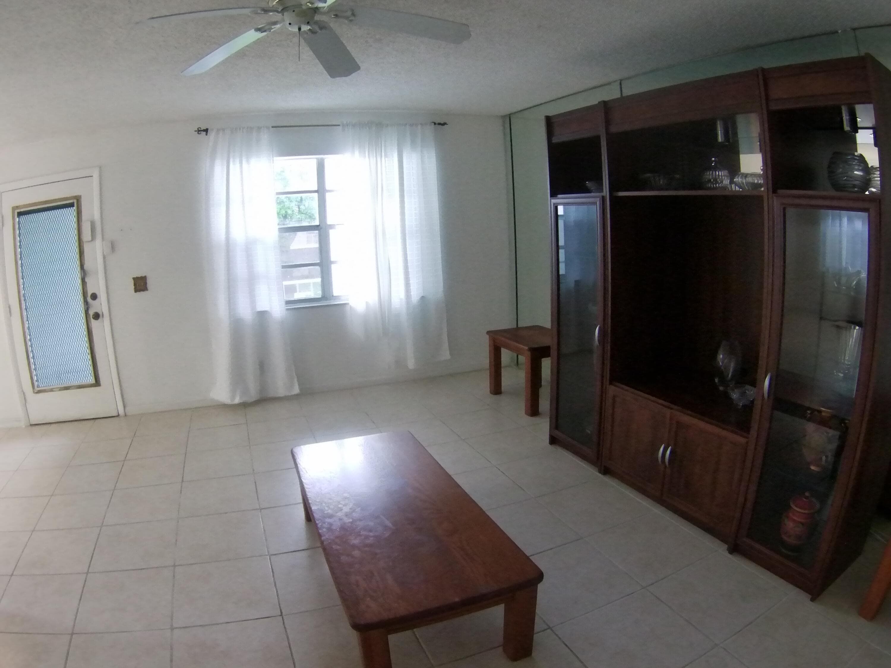 556 Capri L, Delray Beach, FL 33484 — photo 4 of 30