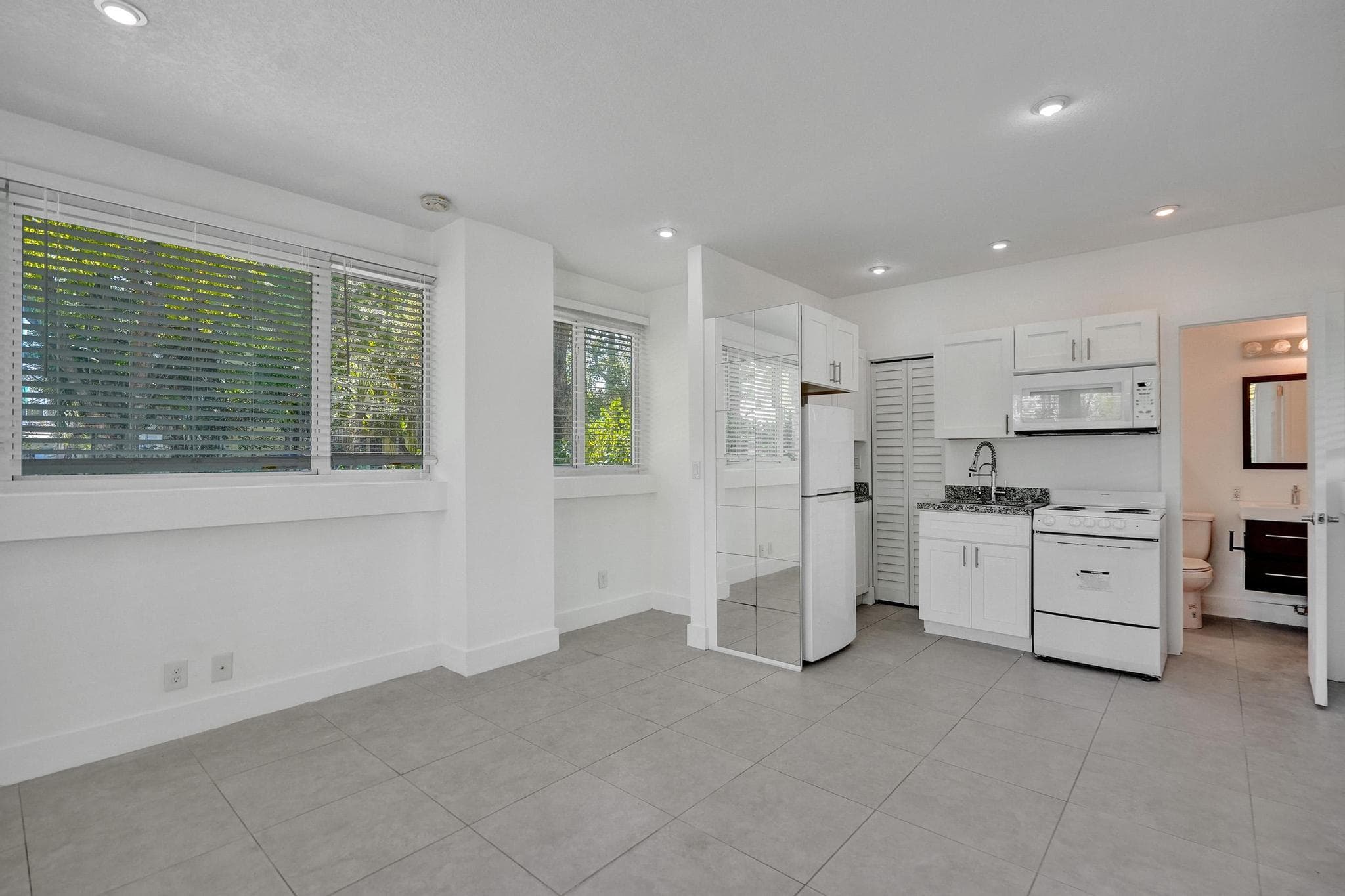 1415 SE 2nd Street 1-4, Fort Lauderdale, FL 33301 — photo 17 of 74