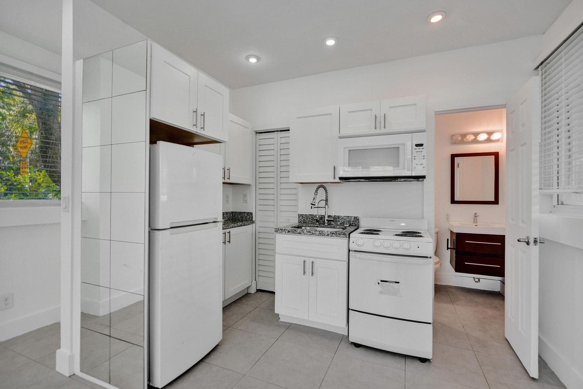 1415 SE 2nd Street 1-4, Fort Lauderdale, FL 33301 — photo 19 of 74