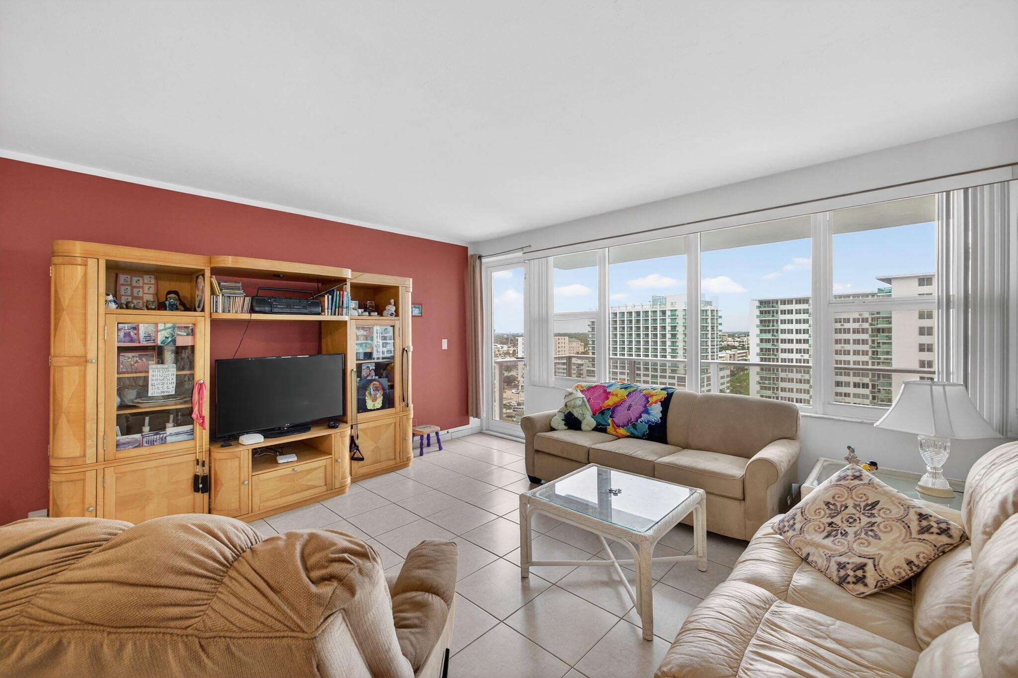 3333 NE 34th Street 1418, Fort Lauderdale, FL 33308 — photo 7 of 33