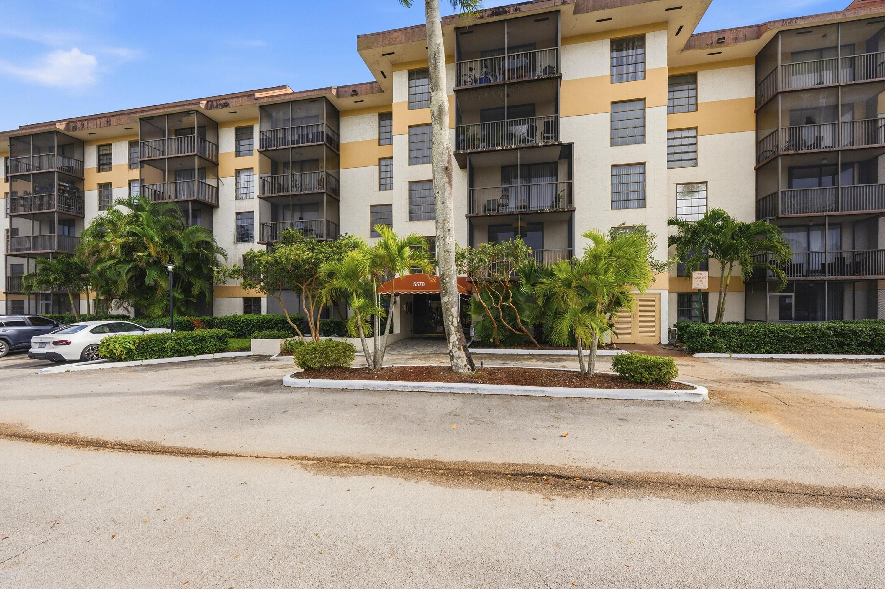 5570 NW 44th Street 313a, Lauderhill, FL 33319 — photo 2 of 16