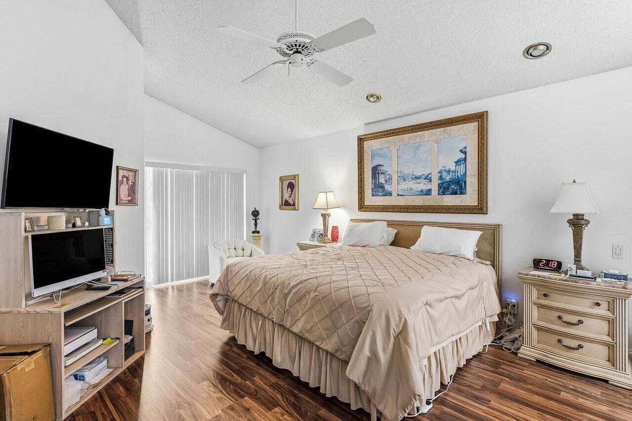27 Wyndham Lane, Palm Beach Gardens, FL 33418 — photo 14 of 18