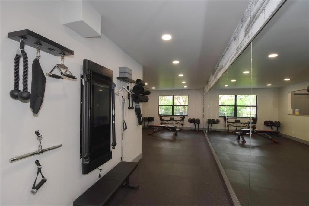 2029 N Ocean Boulevard 505, Fort Lauderdale, FL 33305 — photo 13 of 24