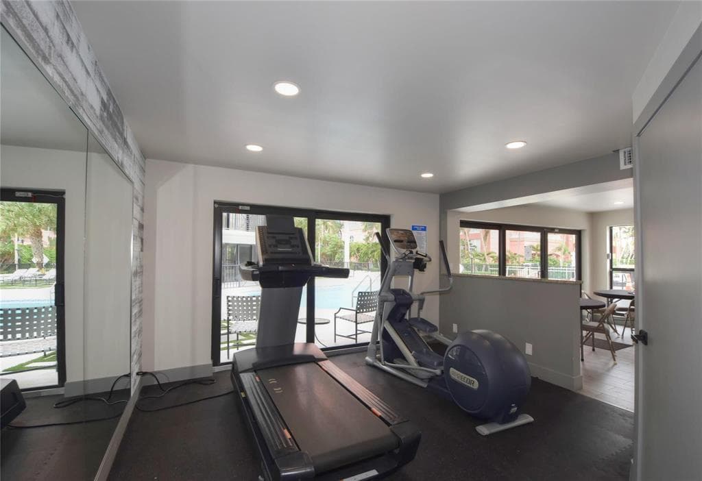 2029 N Ocean Boulevard 505, Fort Lauderdale, FL 33305 — photo 14 of 24