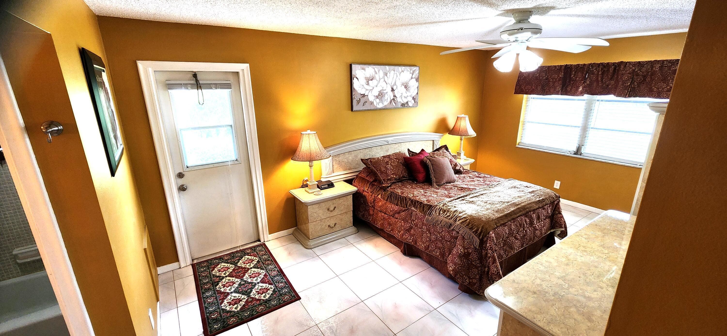 1042 North Drive D, Delray Beach, FL 33445 — photo 20 of 34