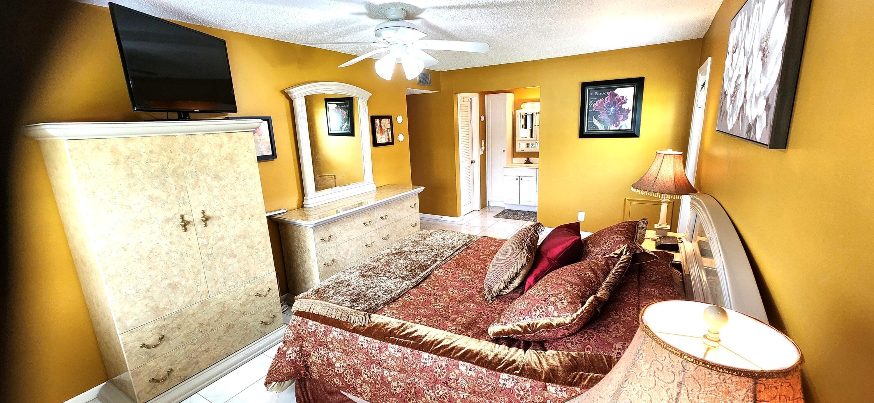 1042 North Drive D, Delray Beach, FL 33445 — photo 21 of 34