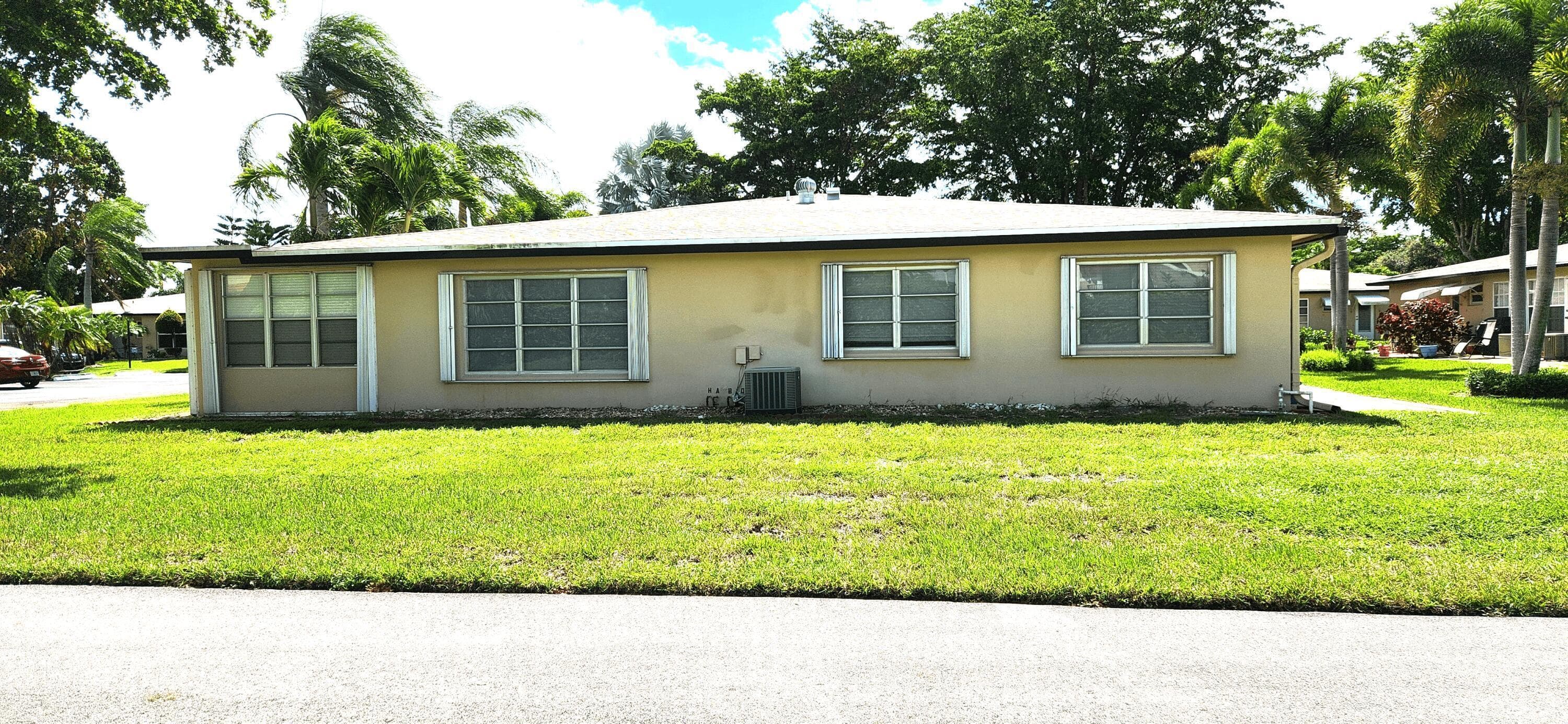 1042 North Drive D, Delray Beach, FL 33445 — photo 30 of 34