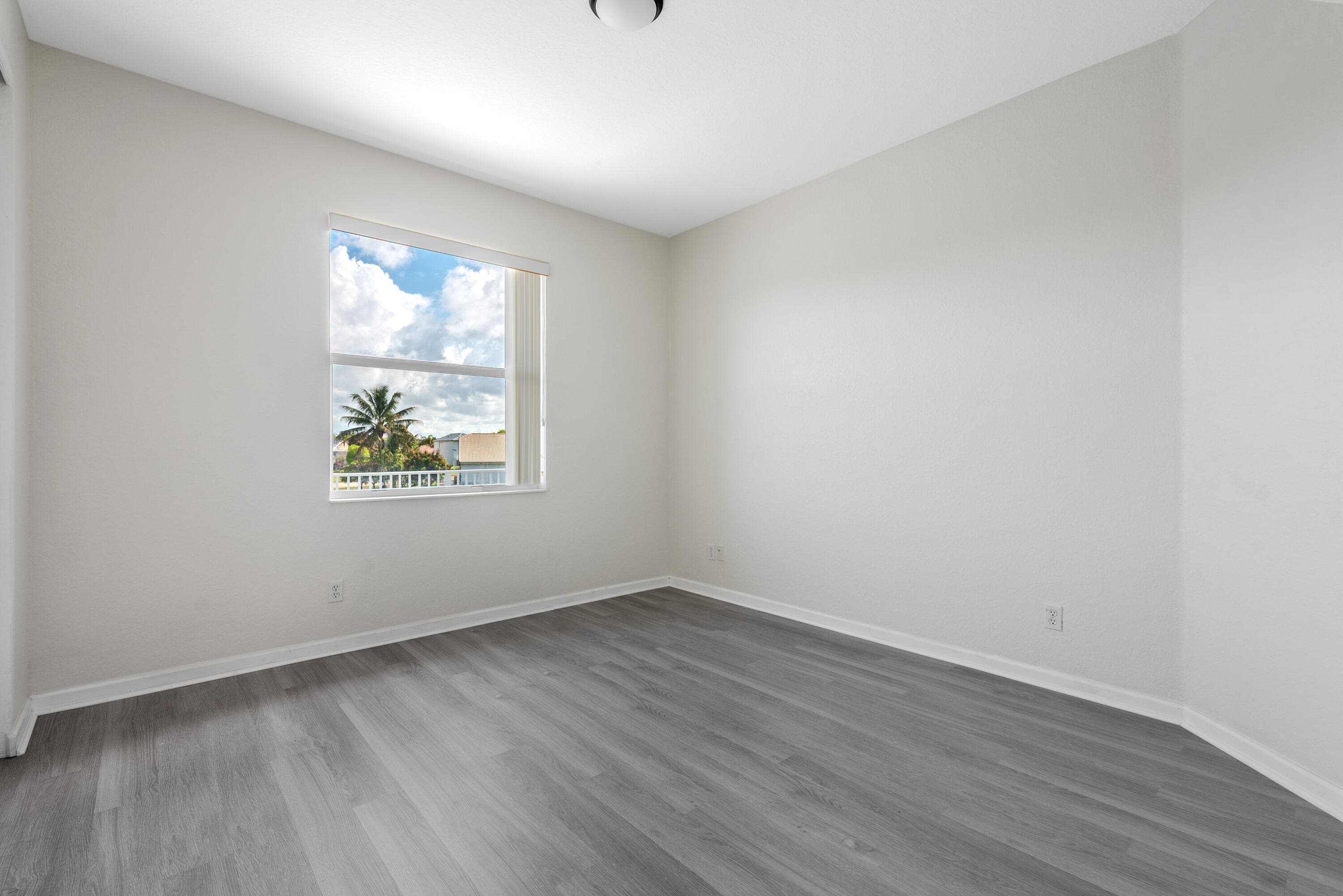 102 Ibisca Terrace, Royal Palm Beach, FL 33411 — photo 26 of 59