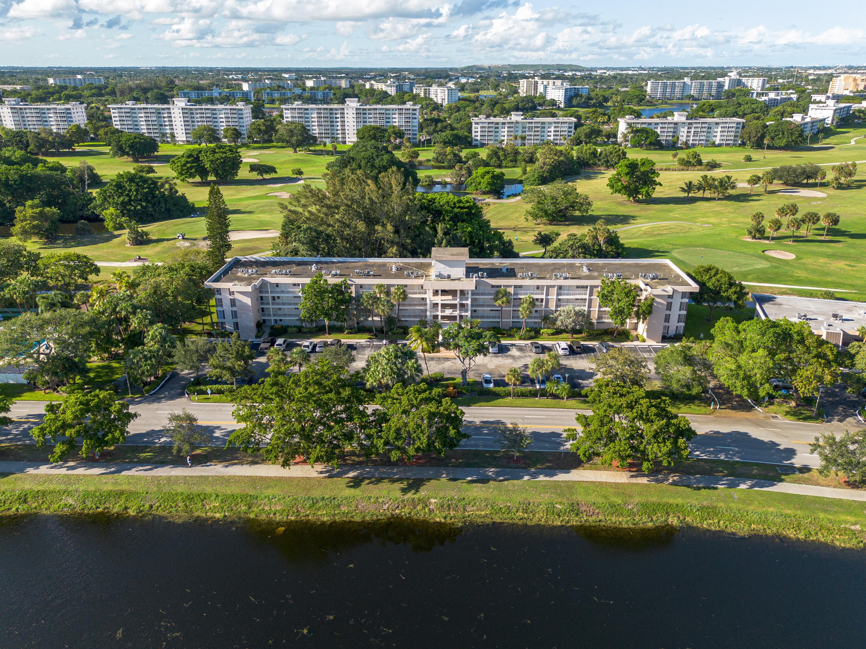 3051 S Palm Aire Drive 109, Pompano Beach, FL 33069 — photo 27 of 32