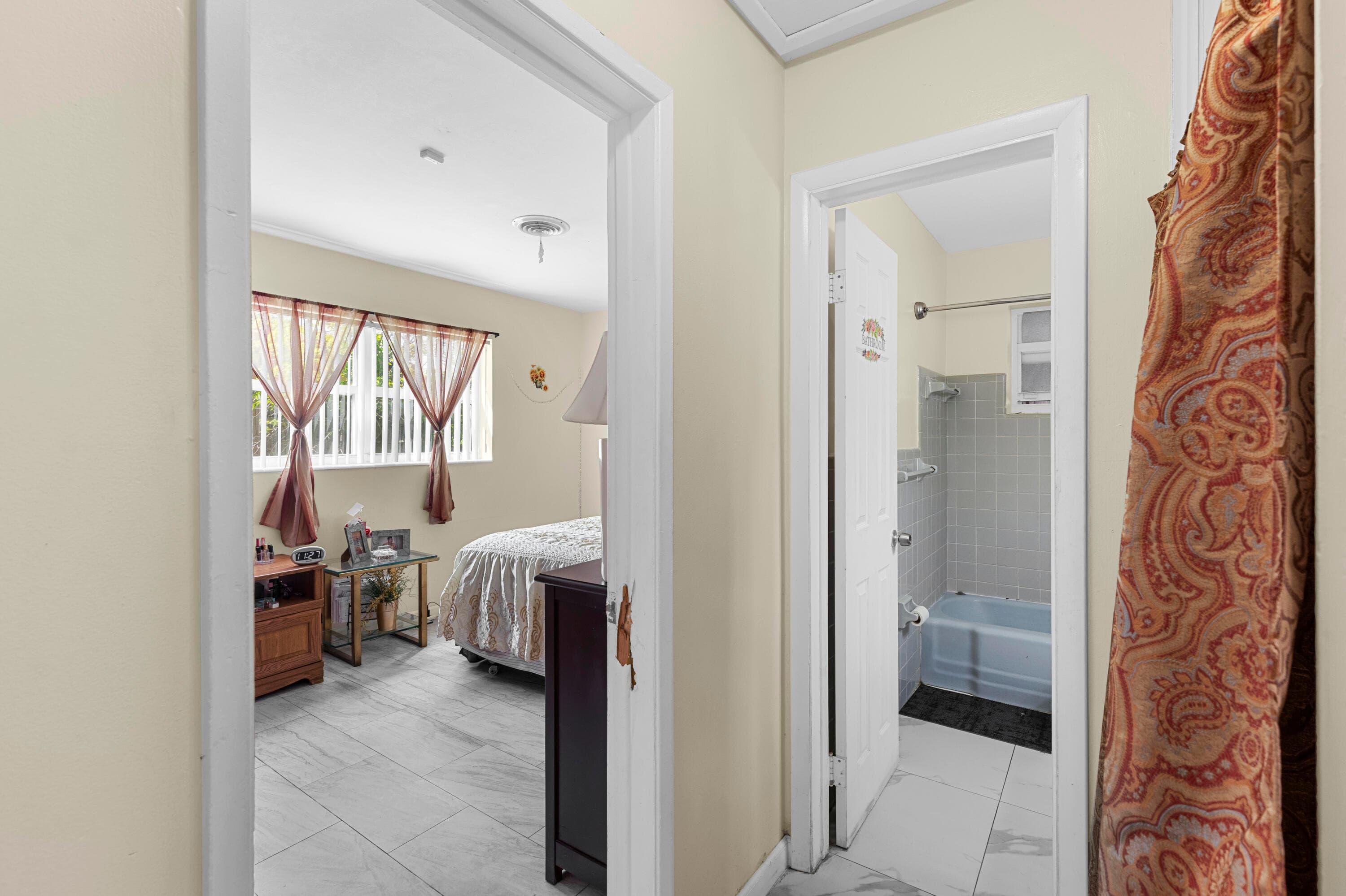 1531 NW 63rd Avenue, Sunrise, FL 33313 — photo 5 of 32