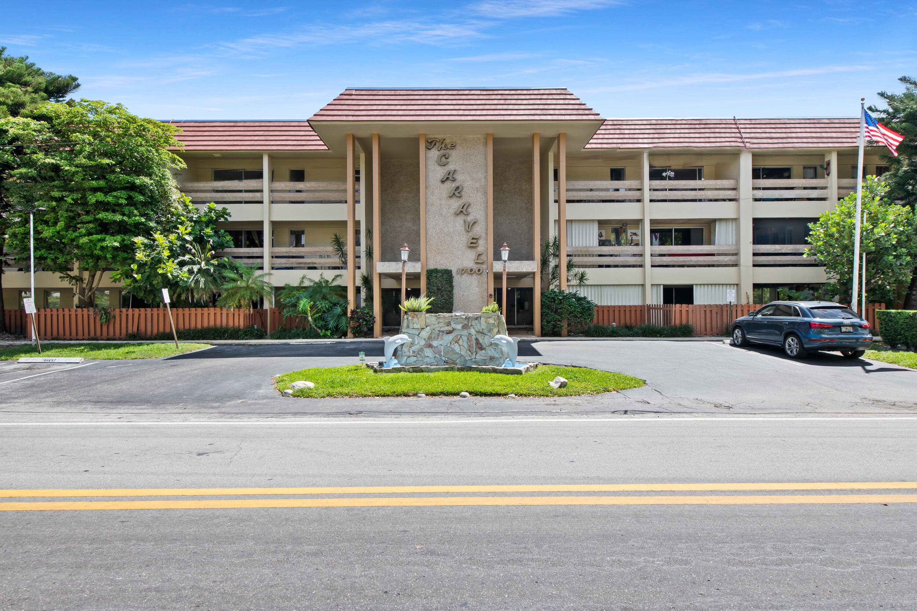 1700 SE 15th Street 306, Fort Lauderdale, FL 33316 — photo 4 of 33