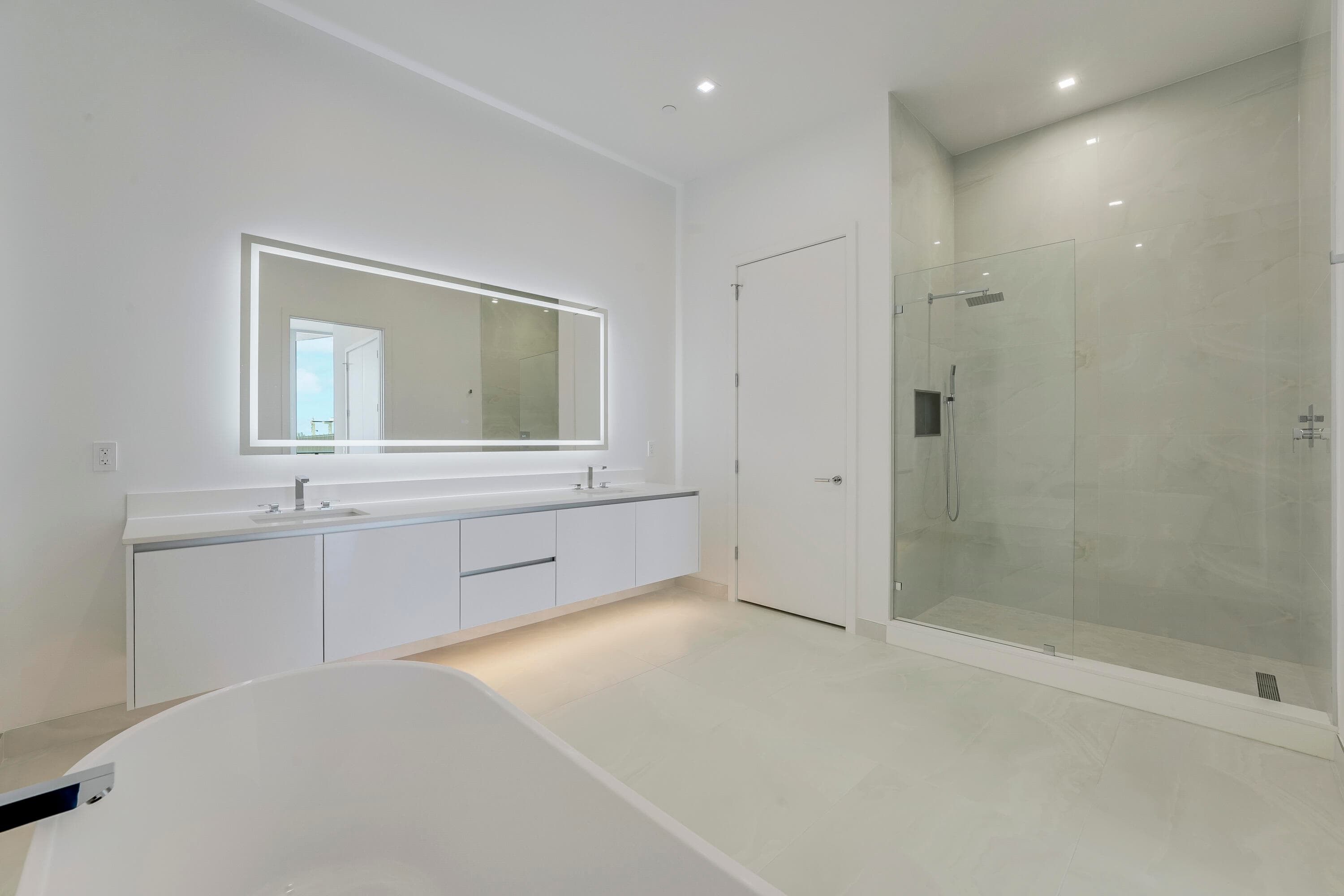 220 Lake Shore Drive 612, Lake Park, FL 33403 — photo 18 of 79
