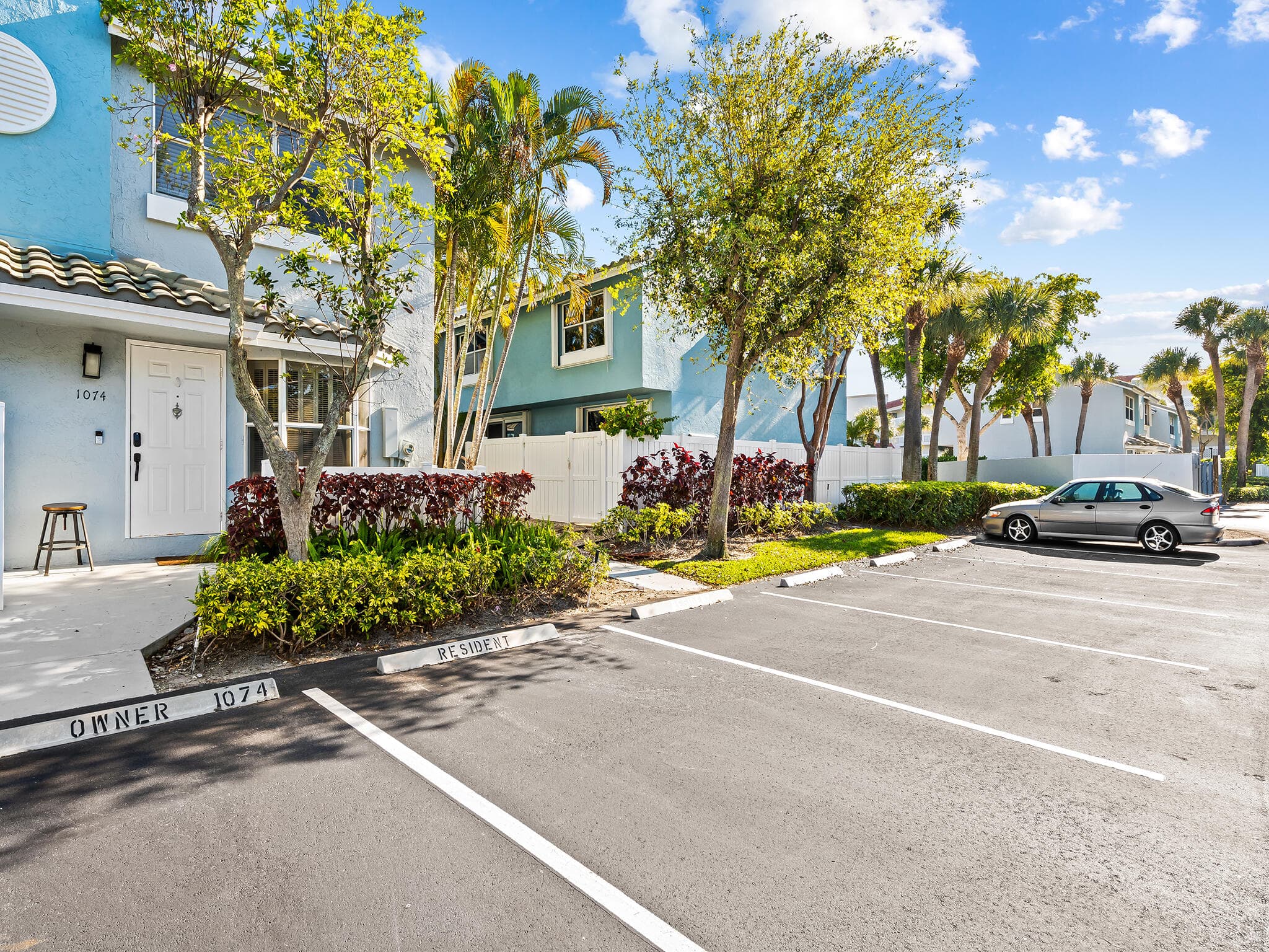 1074 Jeffery Street, Boca Raton, FL 33487 — photo 2 of 23