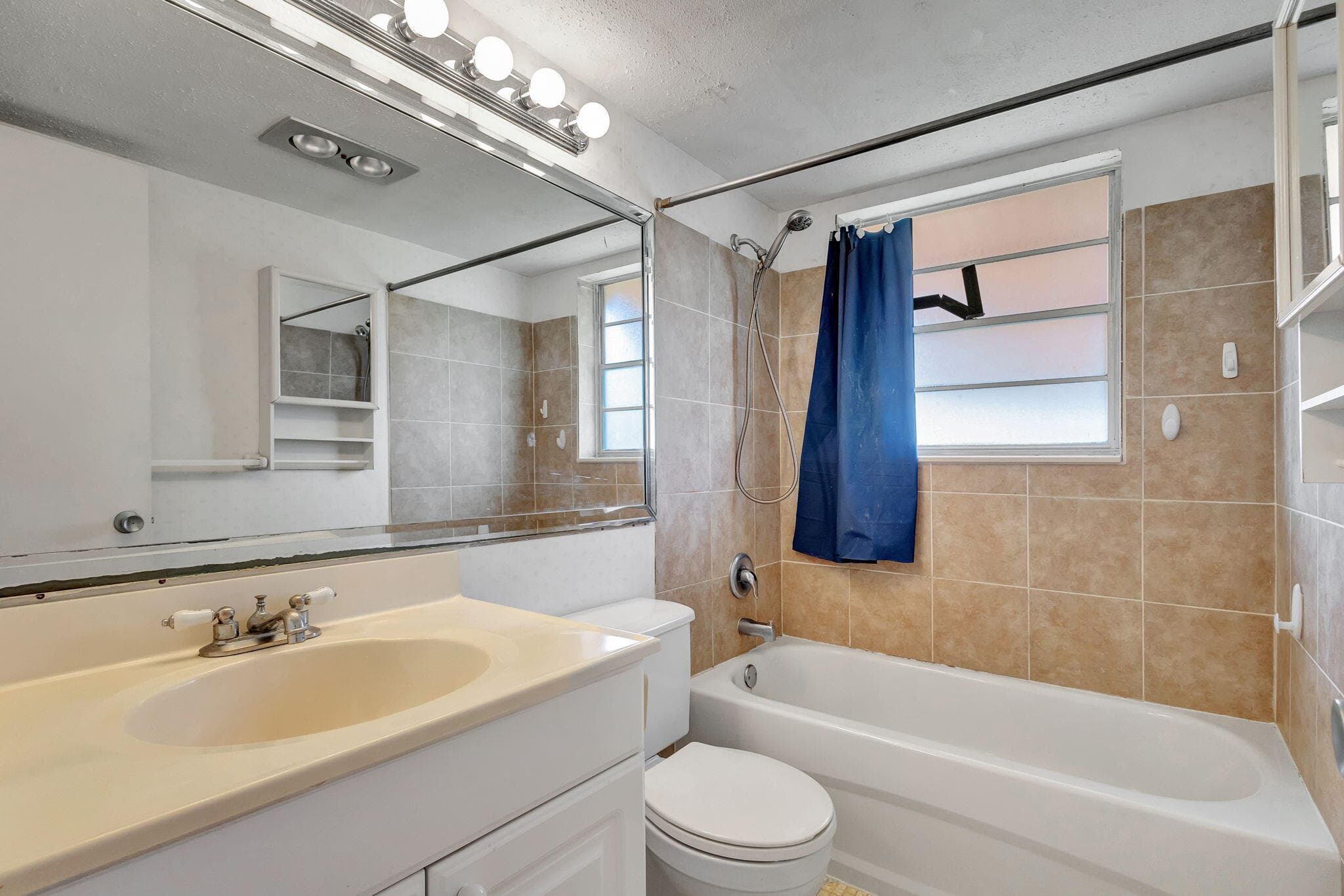 332 Sheffield N, West Palm Beach, FL 33417 — photo 10 of 30