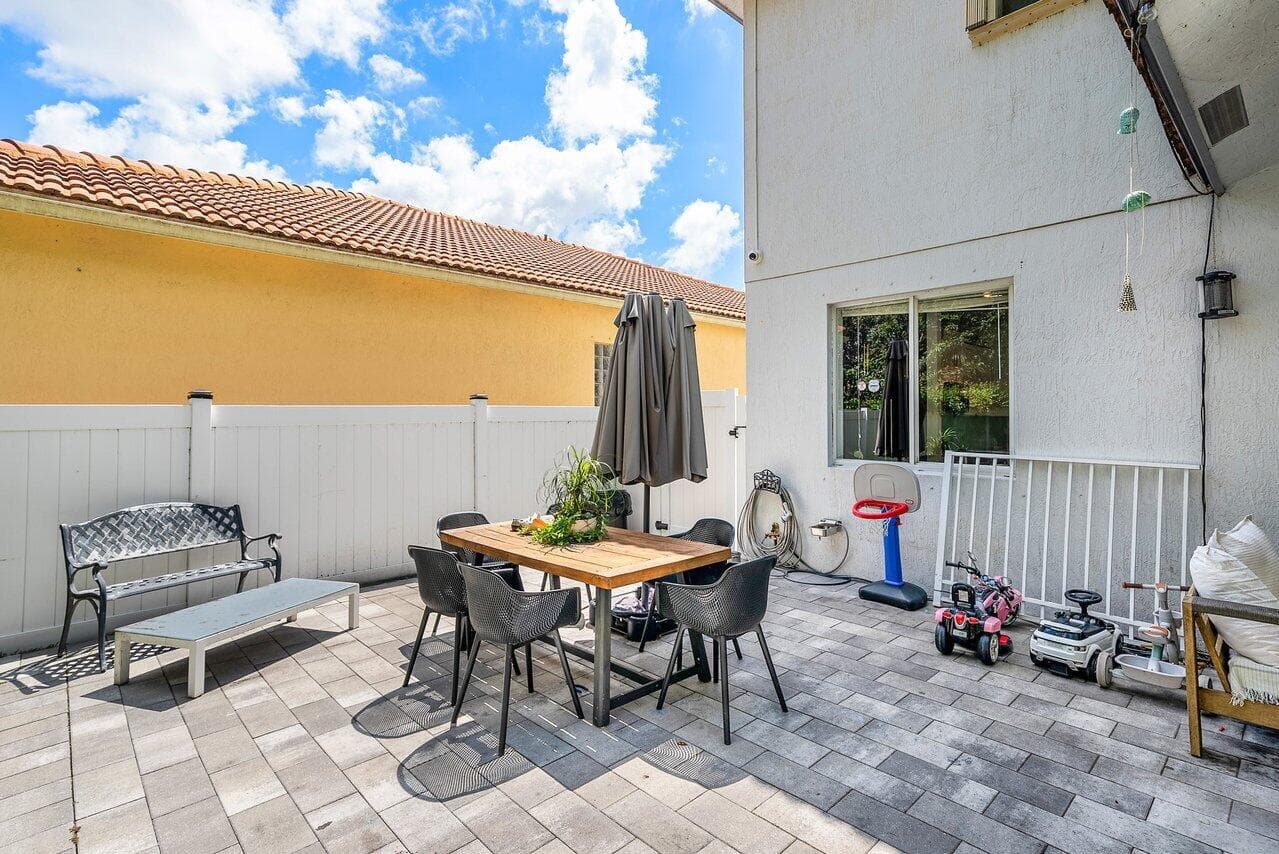 10223 Boca Vista Drive, Boca Raton, FL 33498 — photo 28 of 33