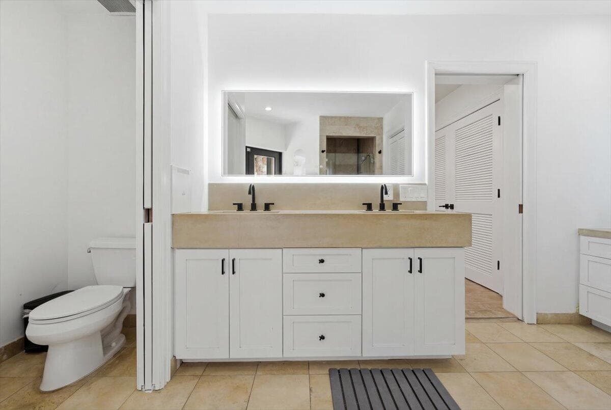 20100 NE 20th Court 0, Miami, FL 33179 — photo 22 of 32