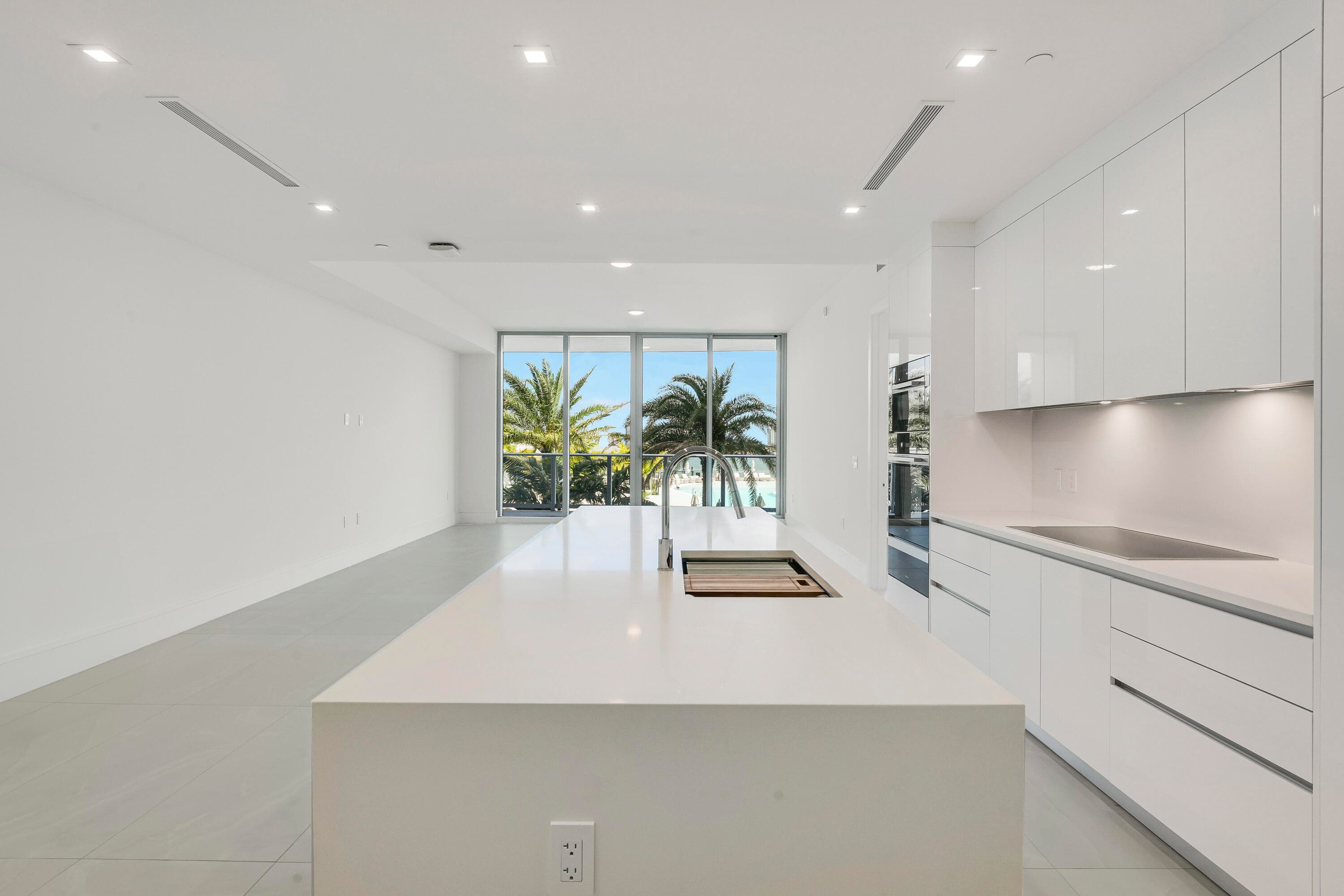 220 Lake Shore Drive 704, Lake Park, FL 33403 — photo 11 of 77