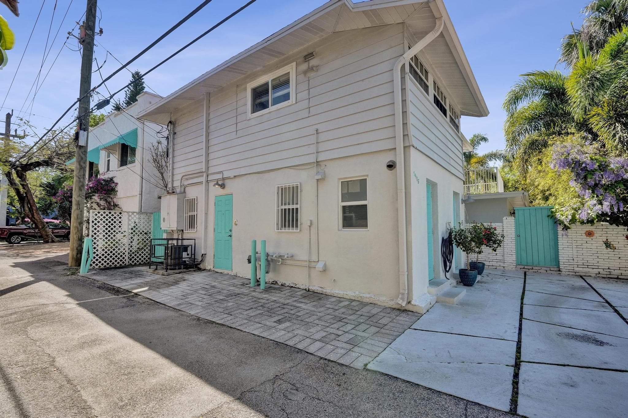 1405 SE 2nd Street, Fort Lauderdale, FL 33301 — photo 4 of 42