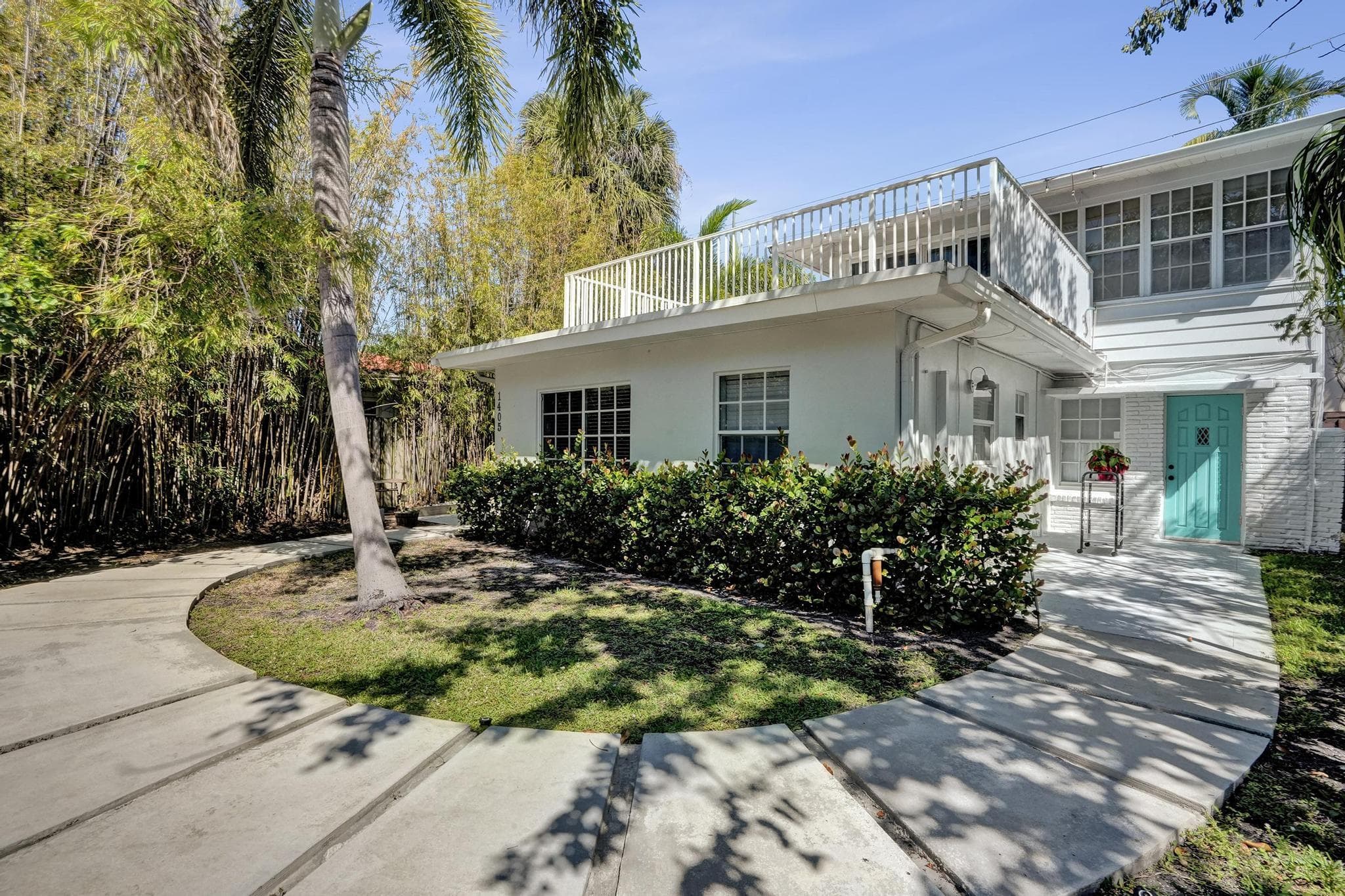 1405 SE 2nd Street, Fort Lauderdale, FL 33301 — photo 1 of 42