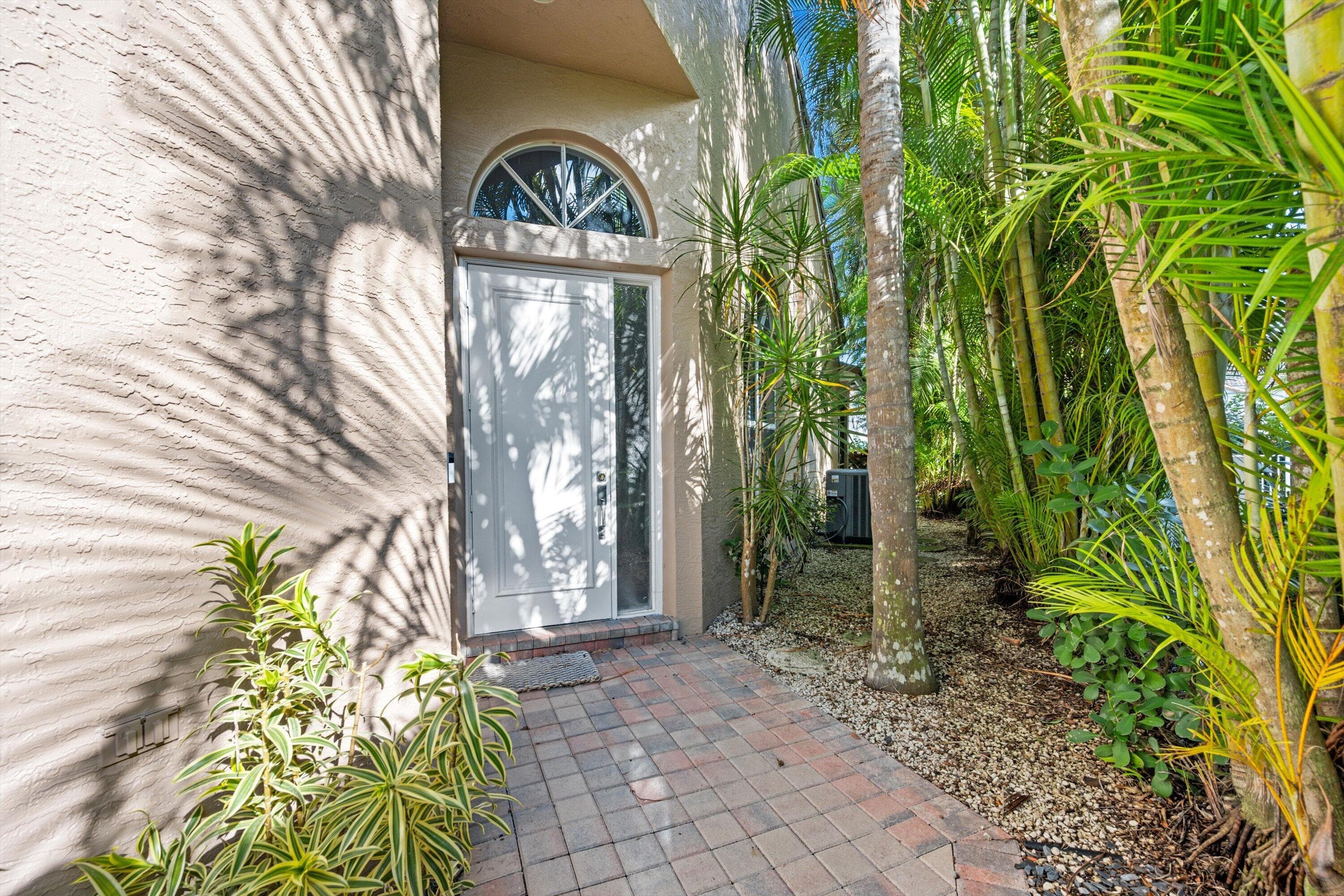 4657 Carlton Golf Drive, Lake Worth, FL 33449 — photo 3 of 55