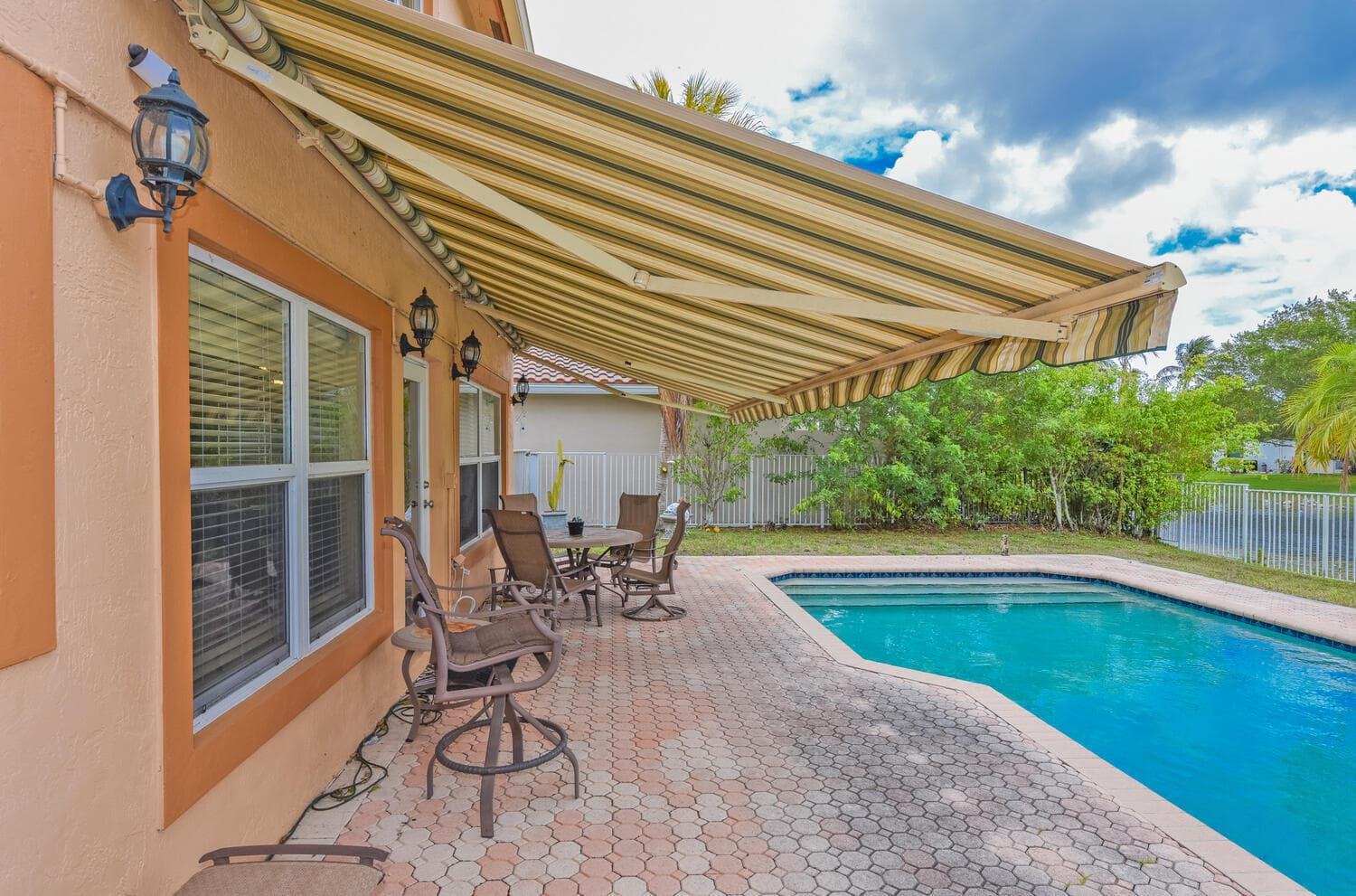 5049 NW 121st Drive, Coral Springs, FL 33076 — photo 35 of 44
