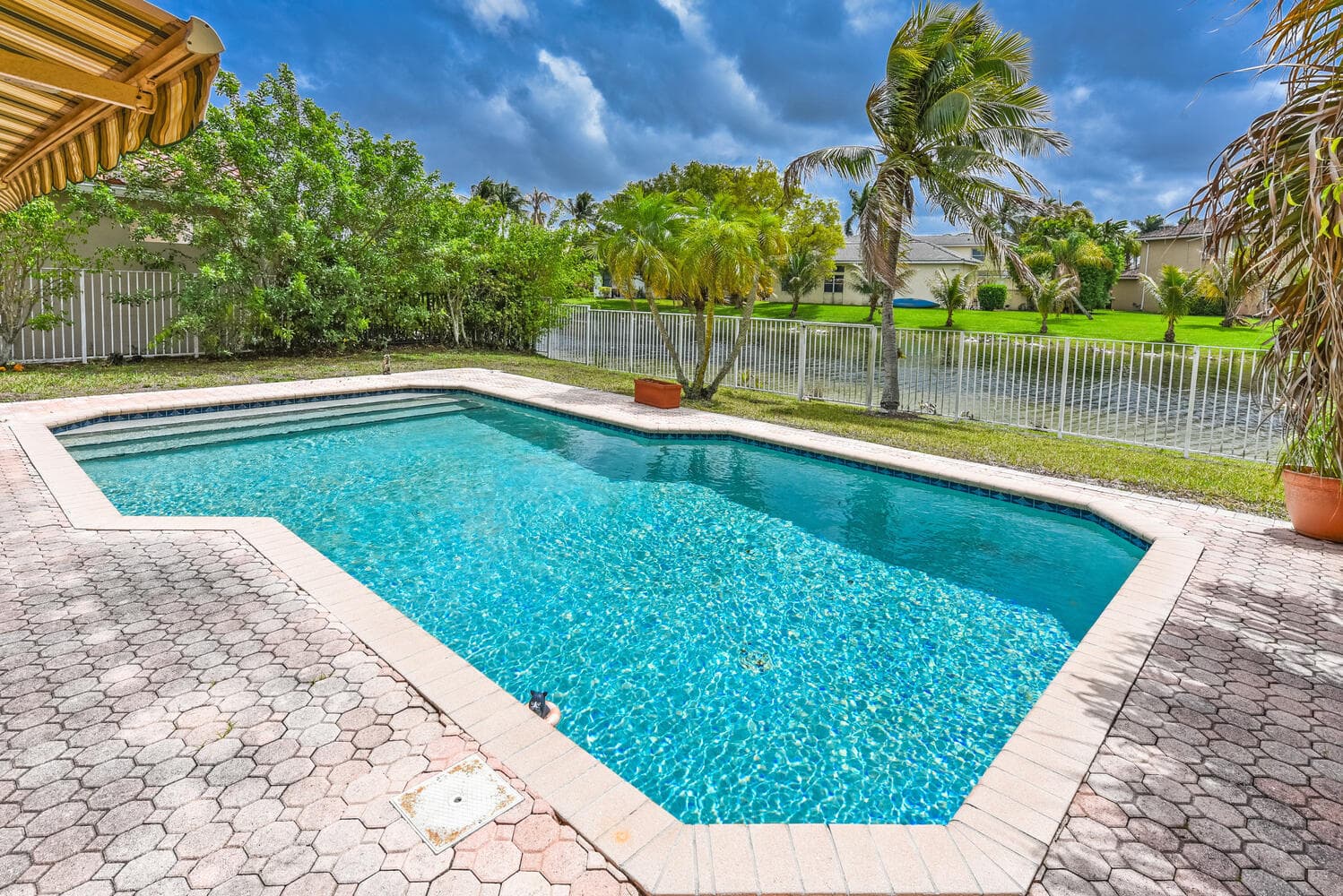 5049 NW 121st Drive, Coral Springs, FL 33076 — photo 32 of 44