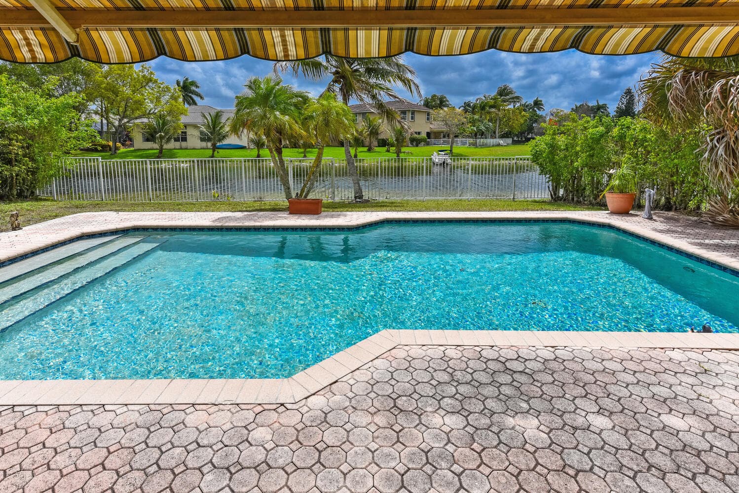 5049 NW 121st Drive, Coral Springs, FL 33076 — photo 31 of 44