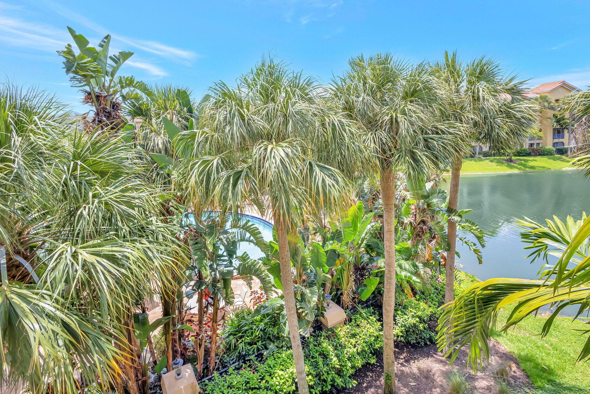800 Uno Lago Drive 302, Juno Beach, FL 33408 — photo 4 of 49