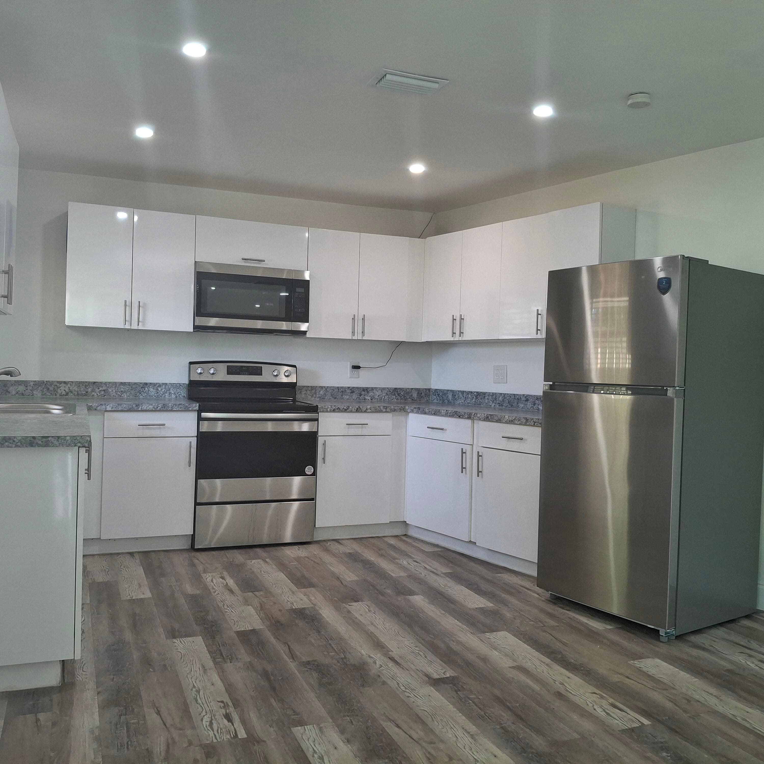 1097 Wilkinson Road B, Lake Worth, FL 33462 — photo 7 of 22