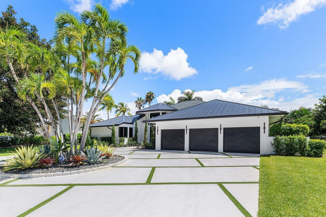 4825 Bocaire Boulevard, Boca Raton, FL 33487 — photo 1 of 52