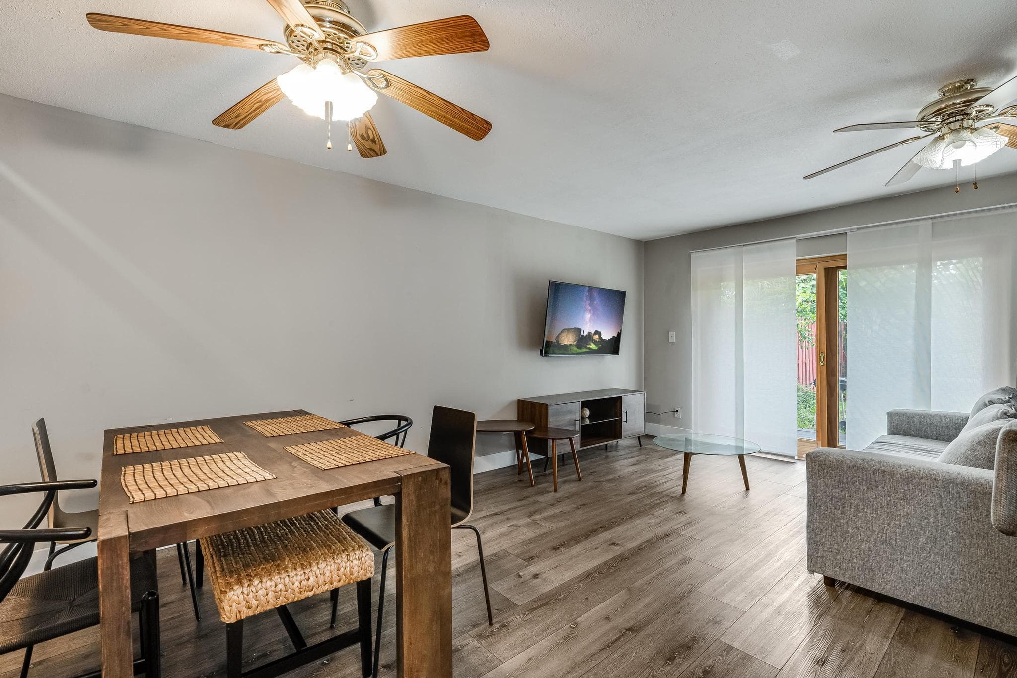 2530 NE 9th Street 1, Fort Lauderdale, FL 33304 — photo 8 of 28