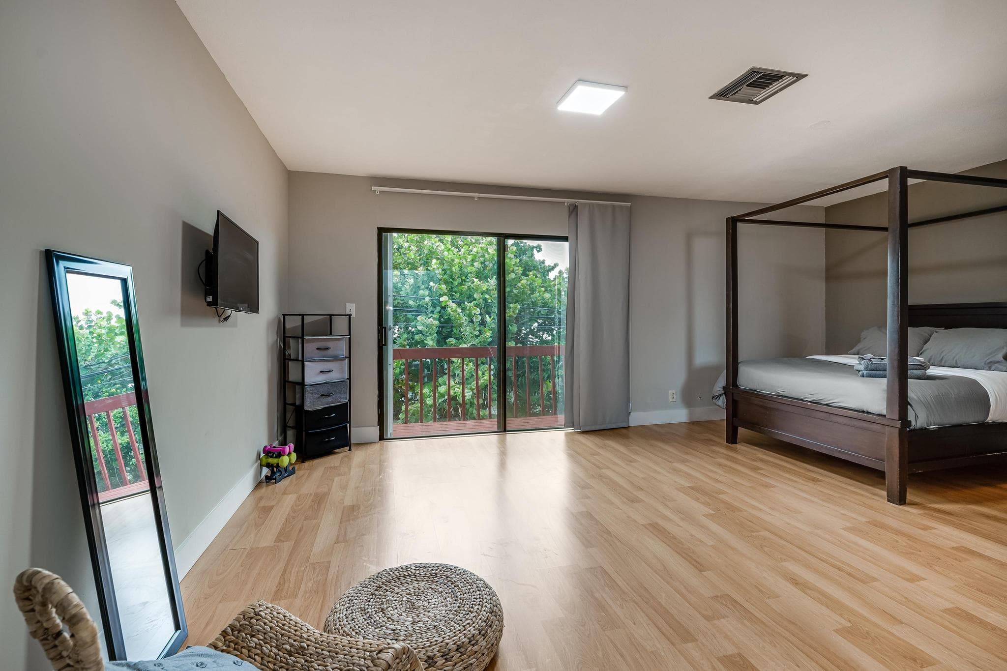 2530 NE 9th Street 1, Fort Lauderdale, FL 33304 — photo 21 of 28