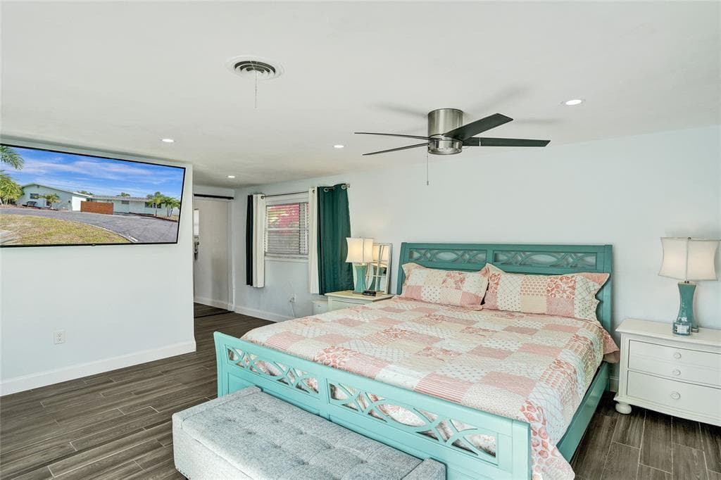 1710 SW 6th Avenue, Pompano Beach, FL 33060 — photo 24 of 50
