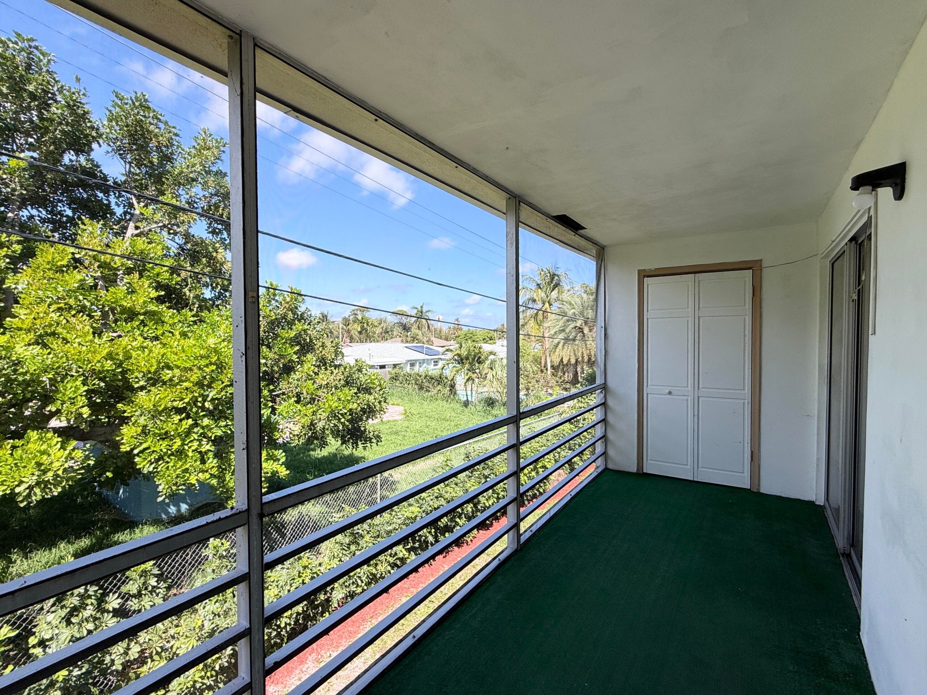 3402 Cynthia Lane 205, Lake Worth Beach, FL 33461 — photo 11 of 30