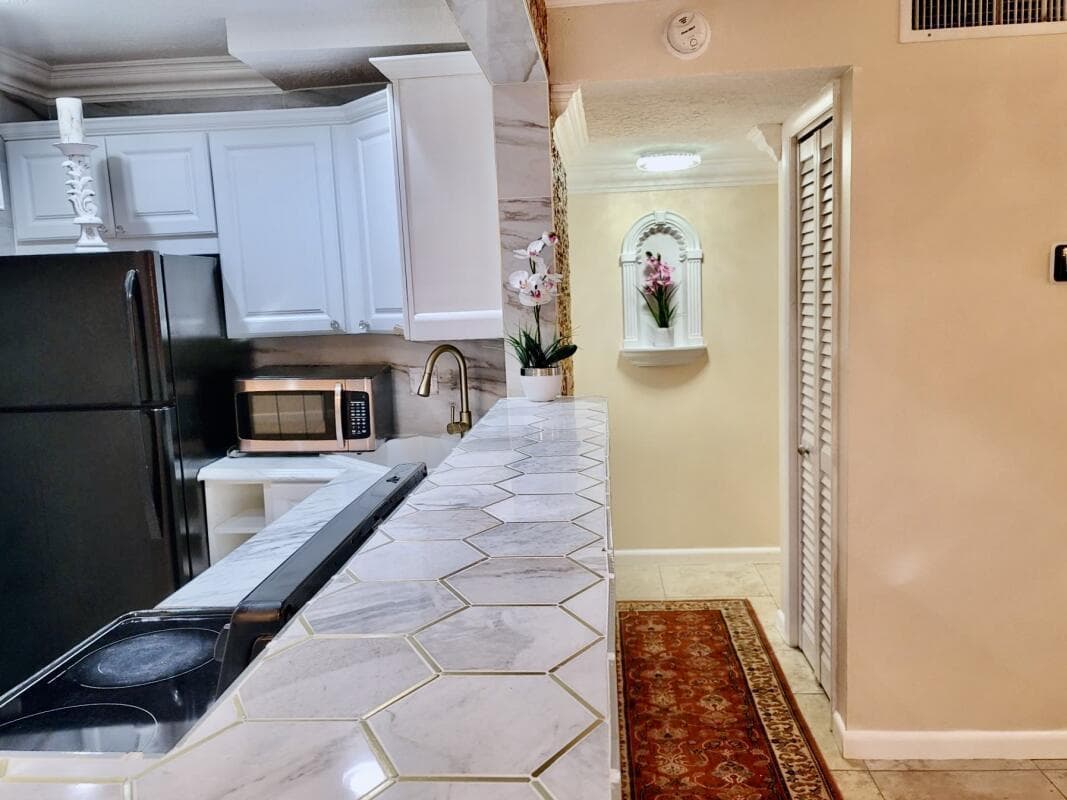 616 NW 13th Street 24, Boca Raton, FL 33486 — photo 6 of 30