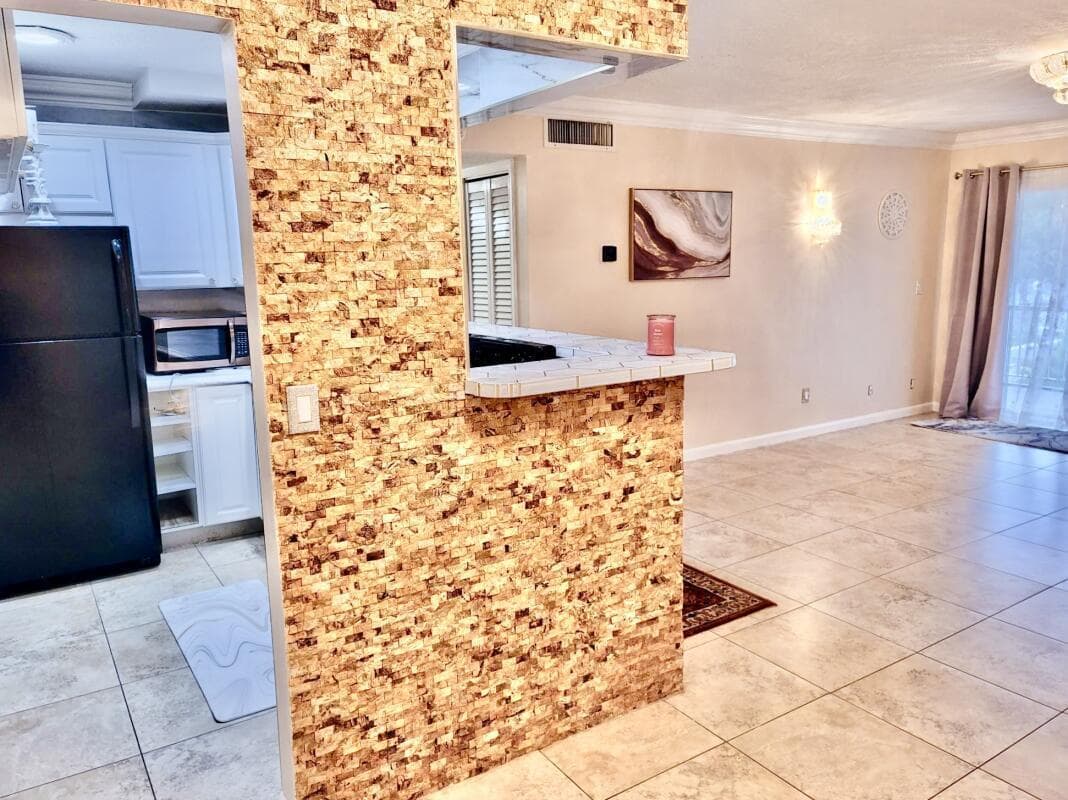 616 NW 13th Street 24, Boca Raton, FL 33486 — photo 13 of 30